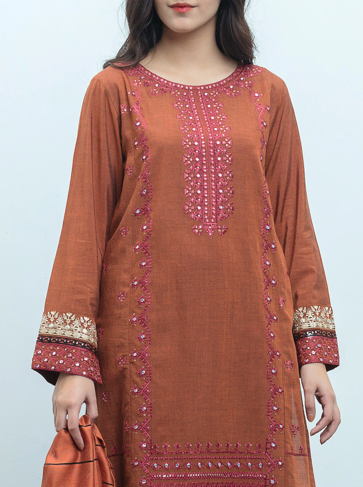EMBROIDERED SHIRT WITH DUPATTA - Image 4