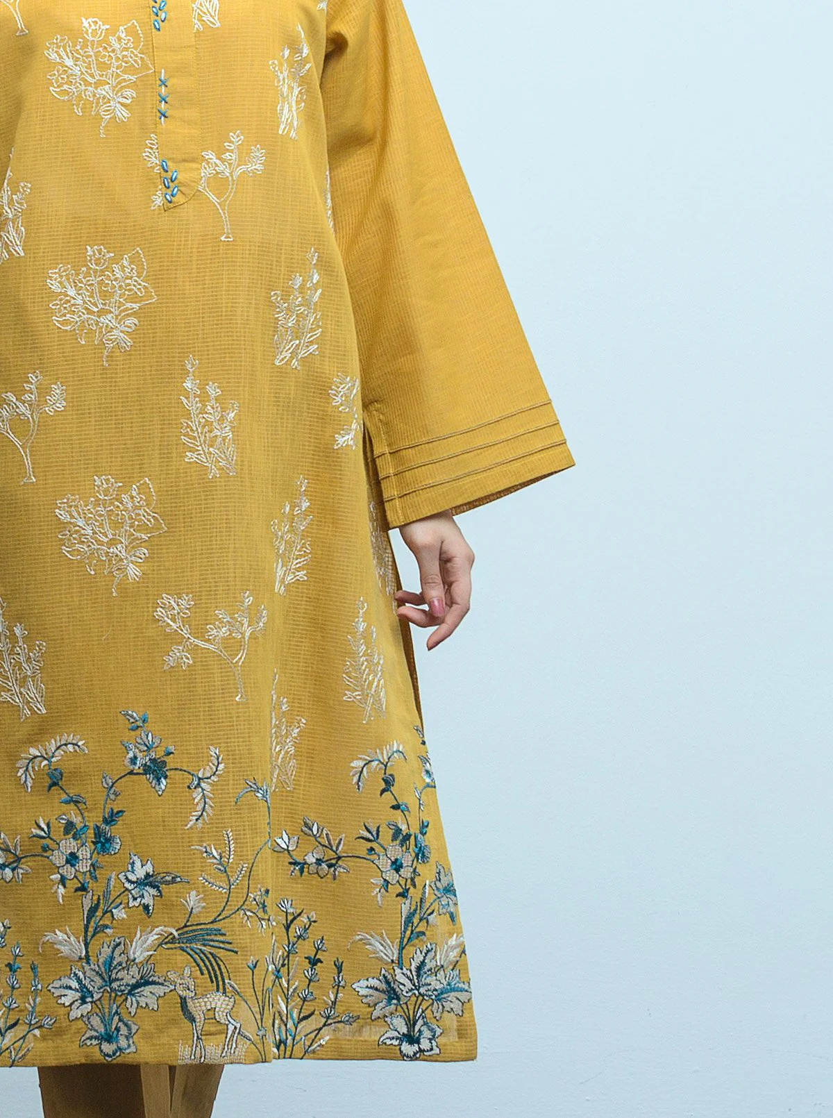 EMBROIDERED SHIRT WITH DUPATTA - Image 3