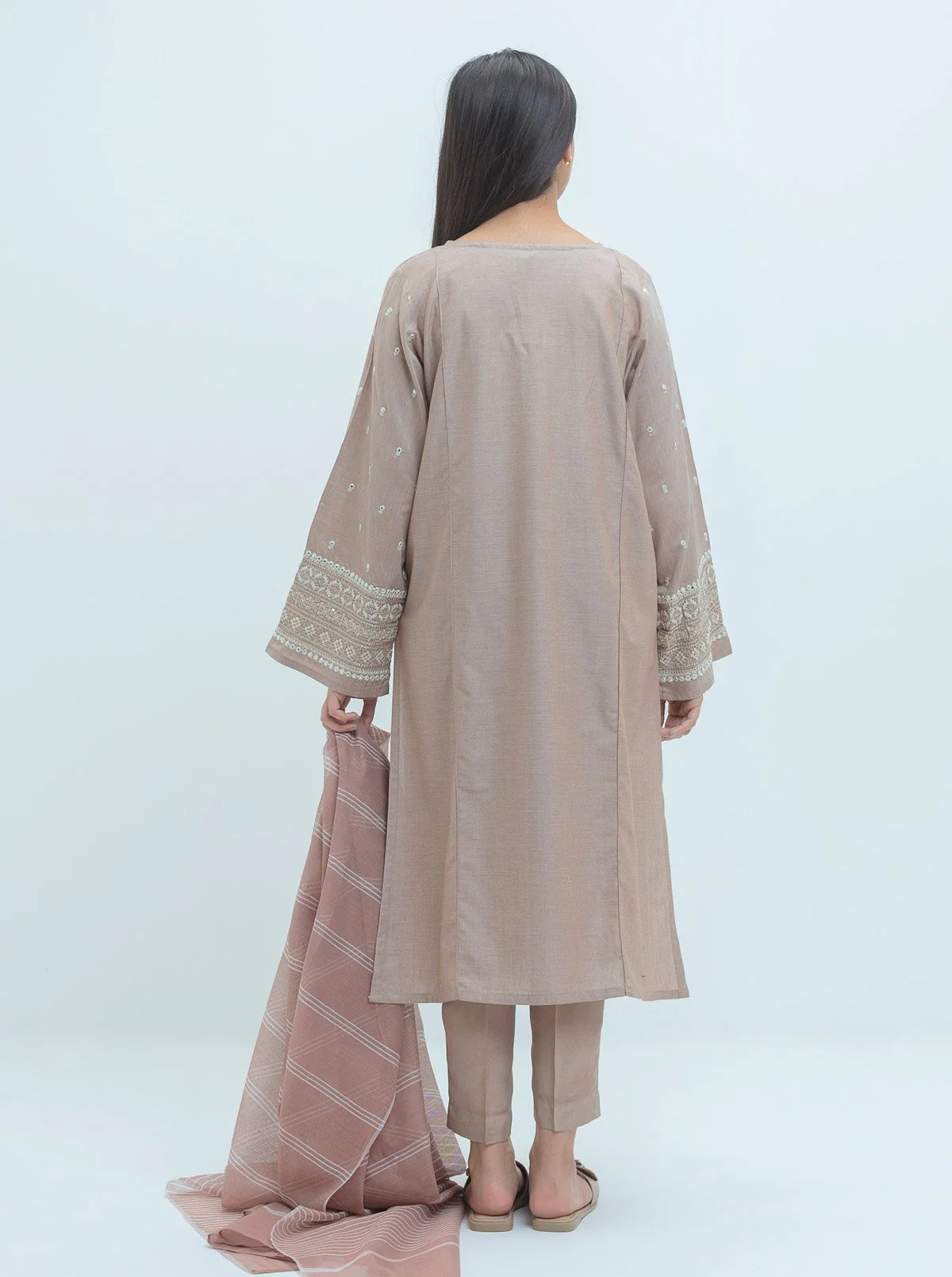 EMBROIDERED SHIRT WITH DUPATTA - Image 3