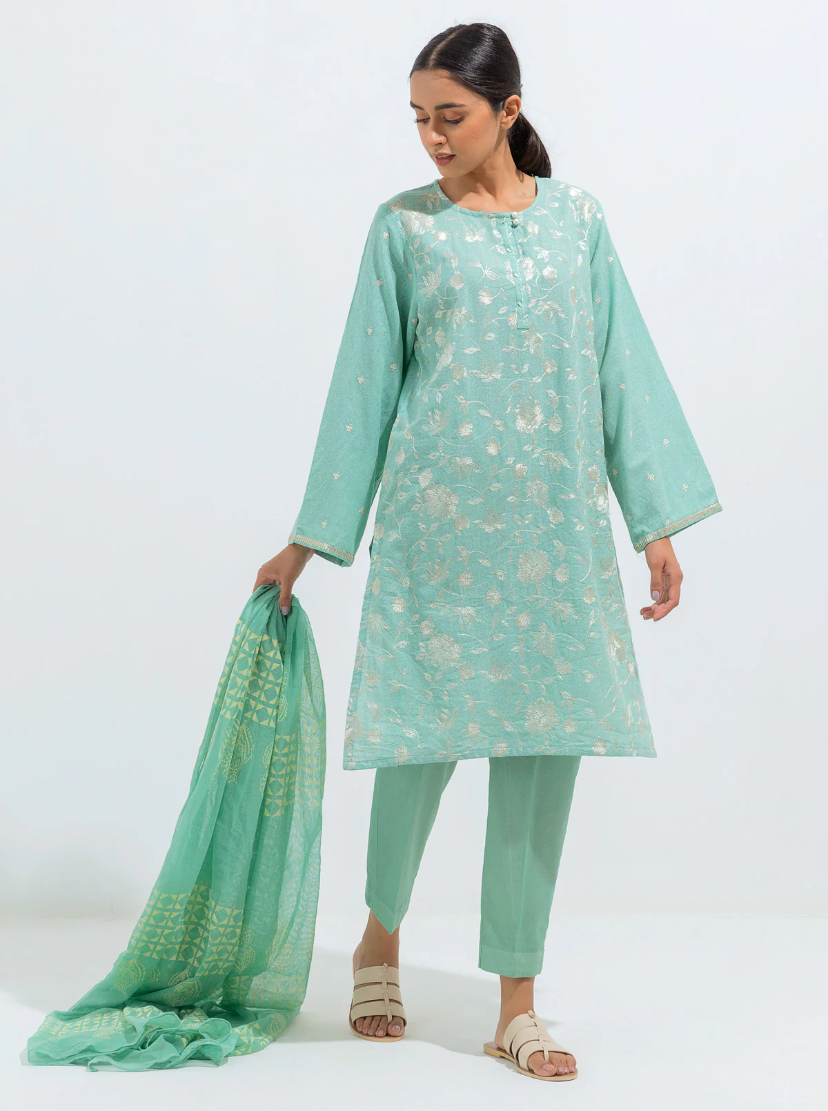 EMBROIDERED SHIRT WITH DUPATTA - Image 4