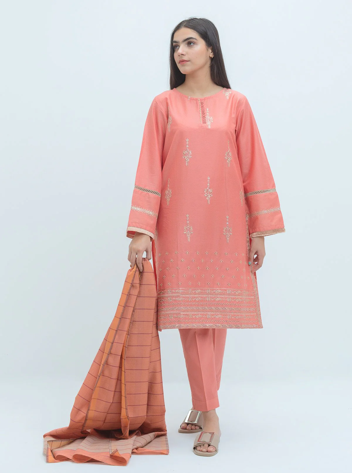 EMBROIDERED SHIRT WITH DUPATTA - Image 3
