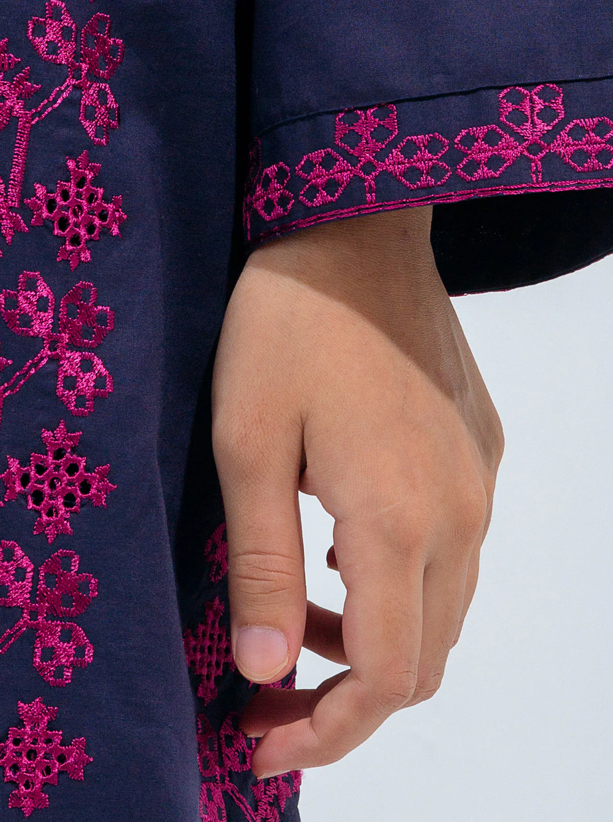 EMBROIDERED SHIRT WITH PANT - Image 2