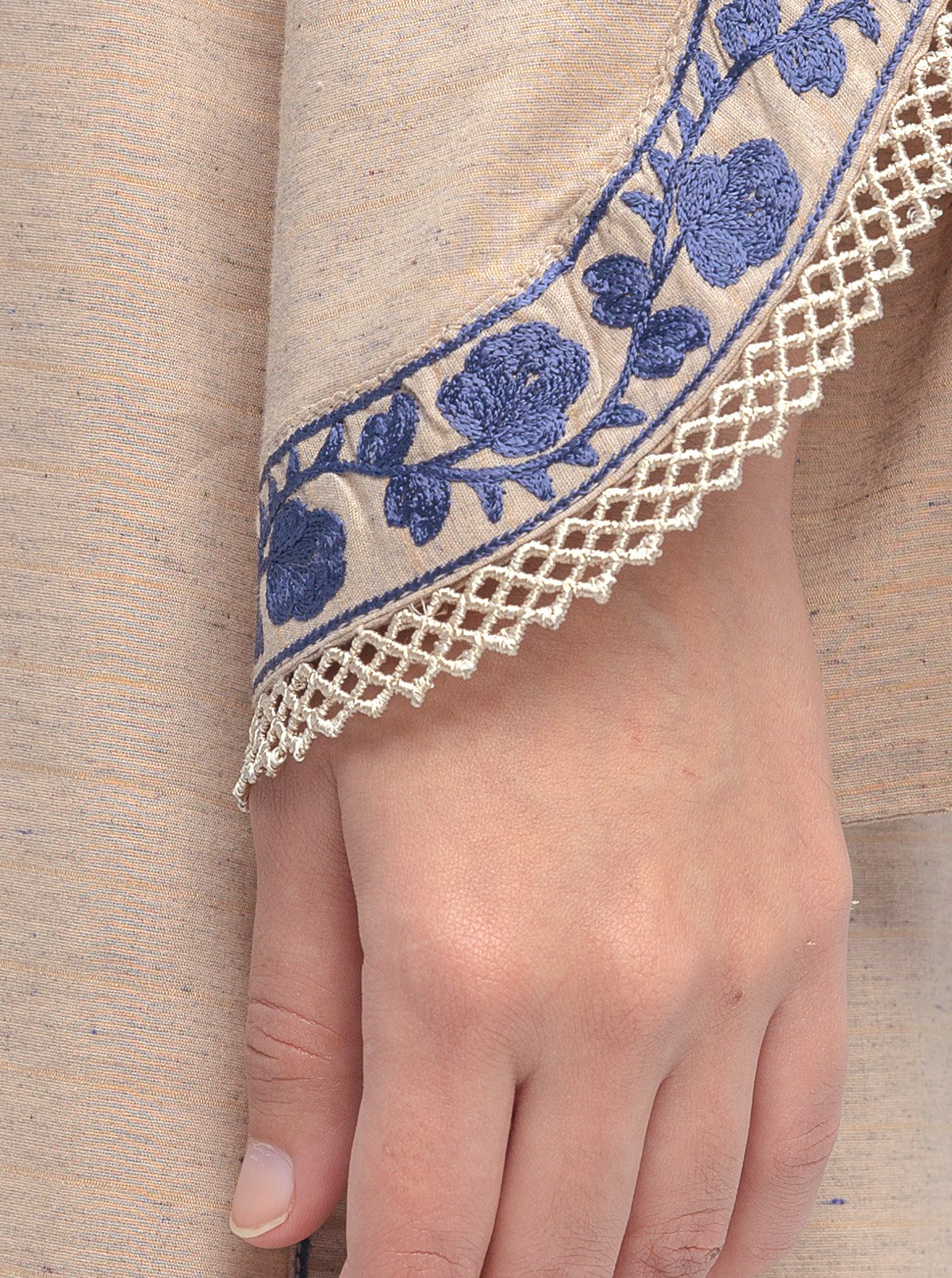 EMBROIDERED SHIRT - Image 2
