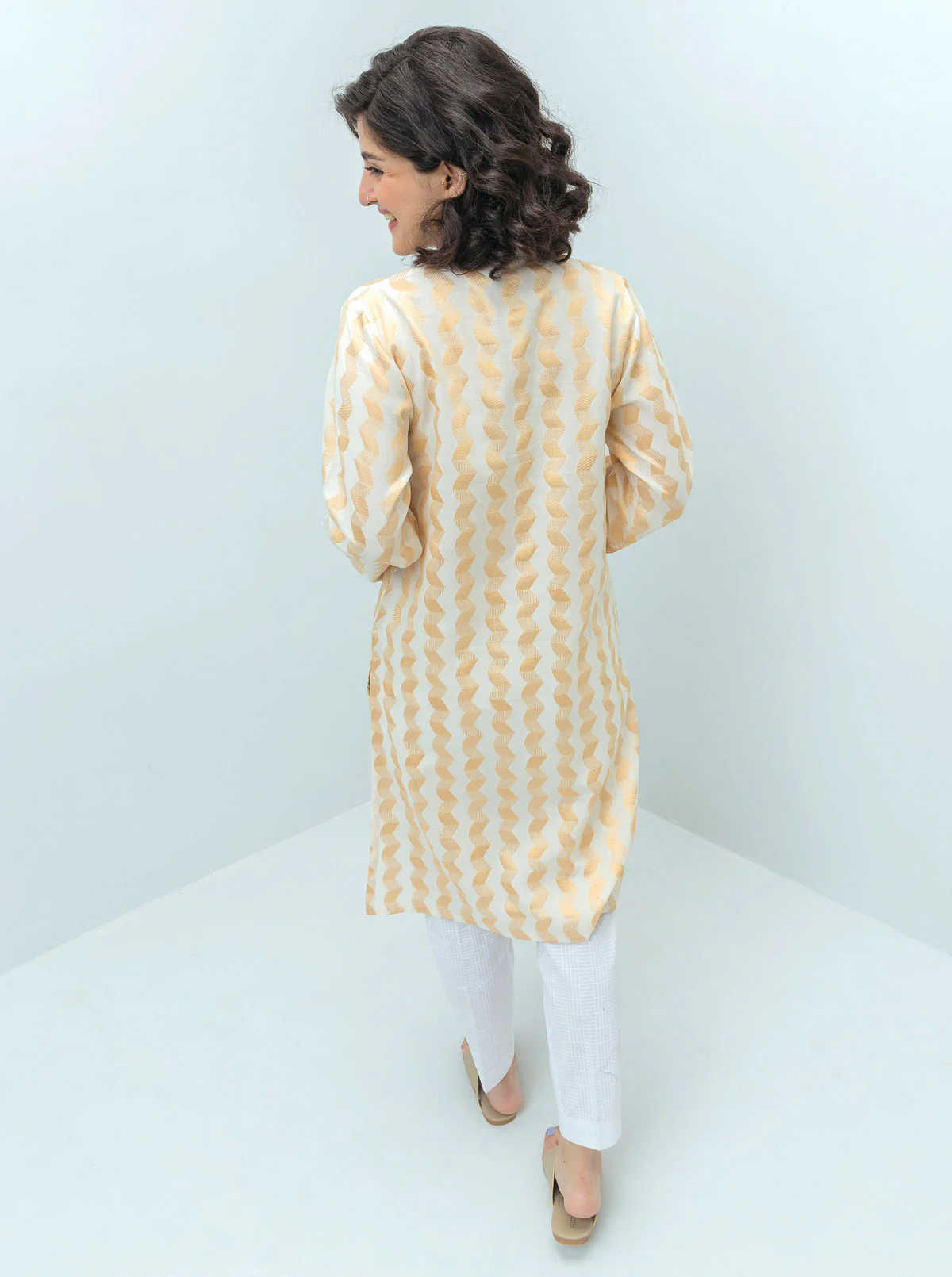EMBROIDERED SHIRT - Image 4