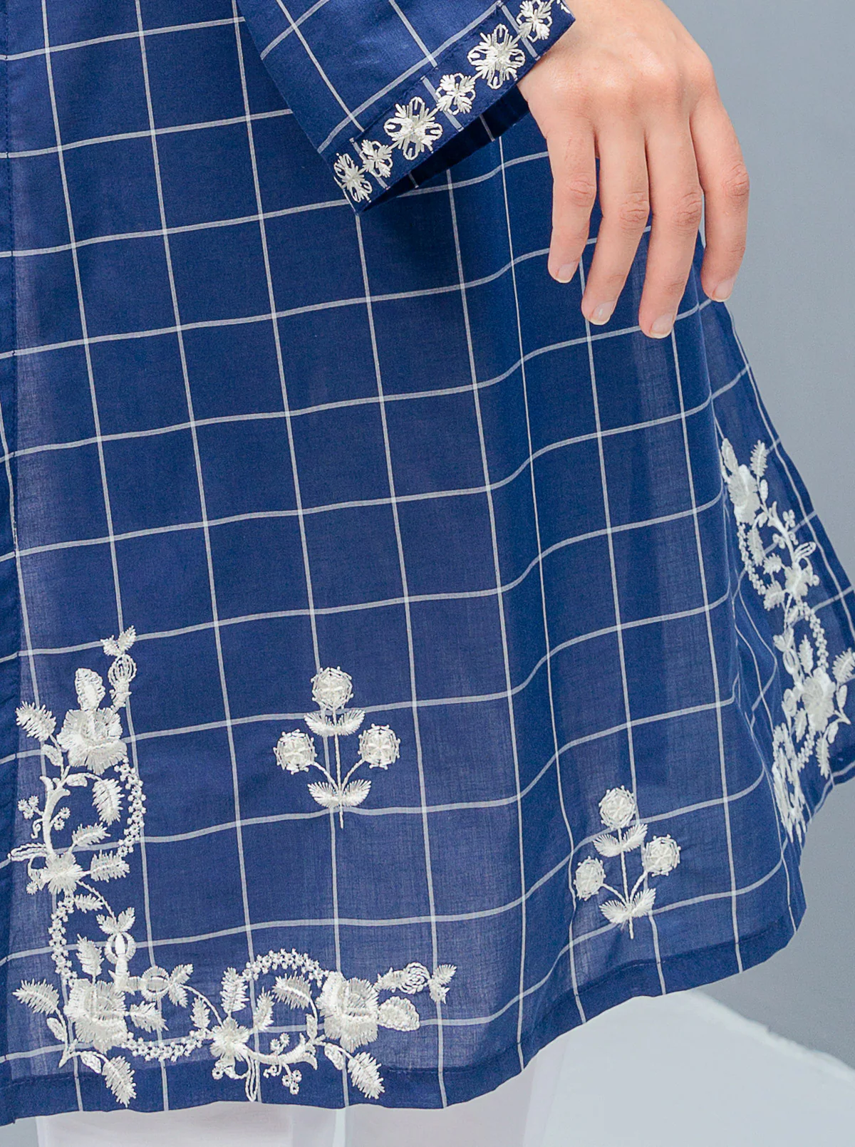 EMBROIDERED SHIRT - Image 2
