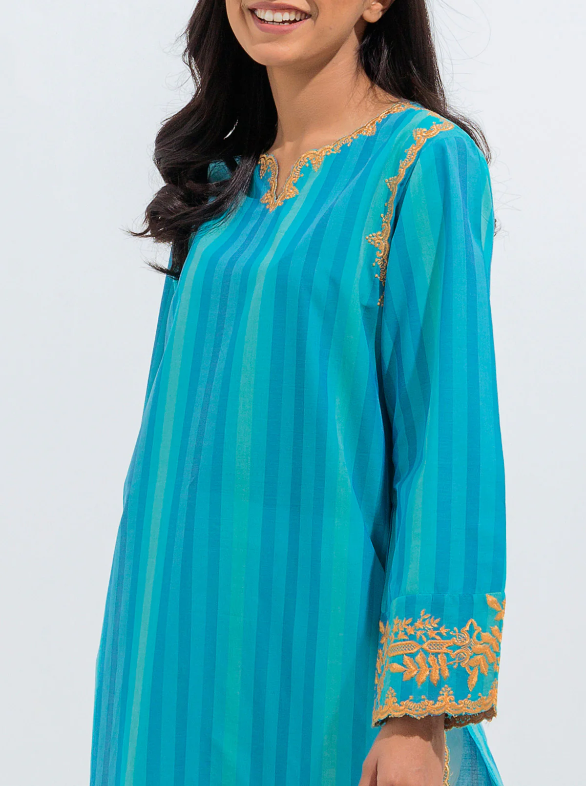 EMBROIDERED YARN DYED COTTON SHIRT (PRET) - Image 3
