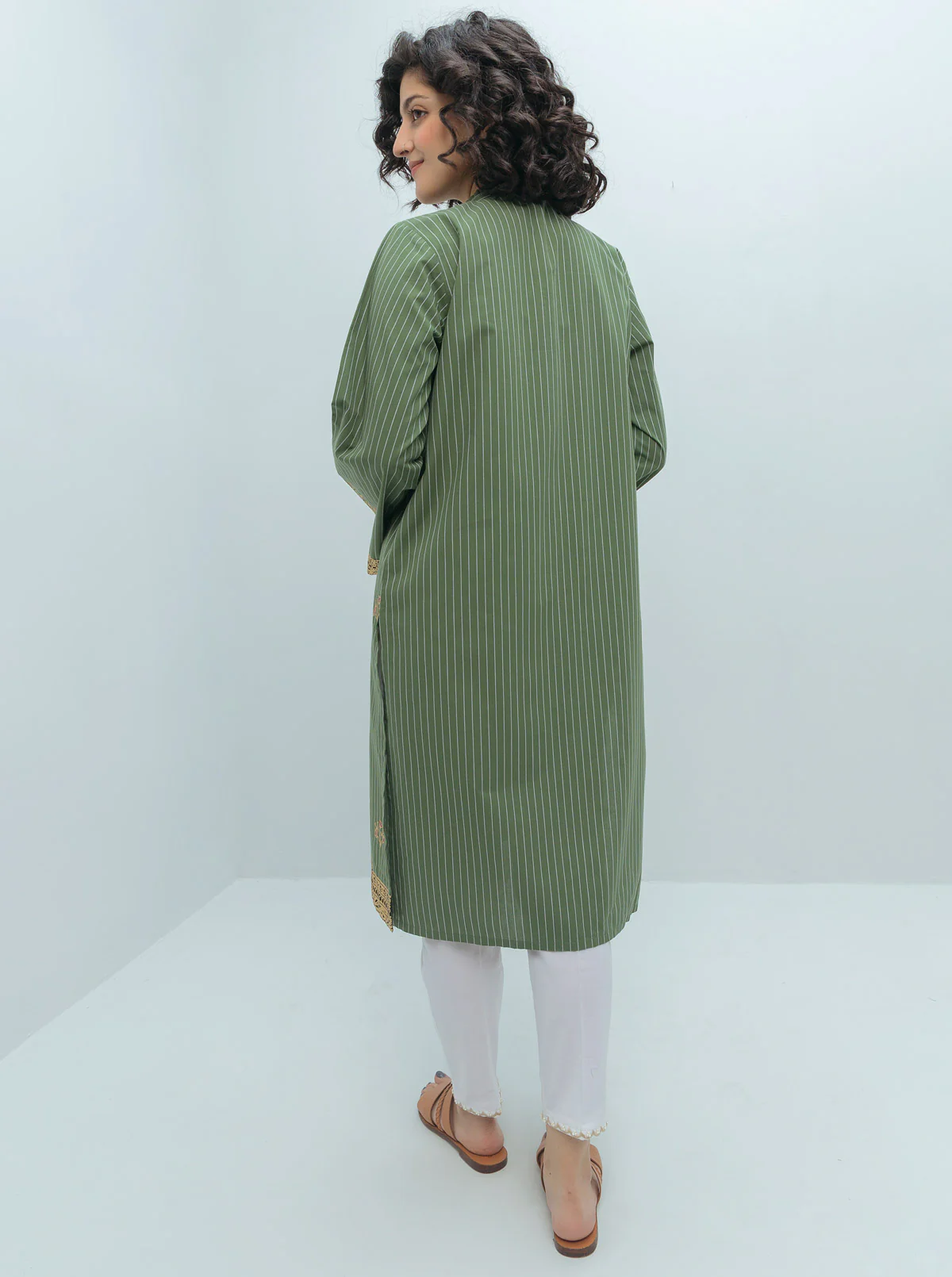 PRINTED YARN DYED COTTON SHIRT (PRET) - Image 4