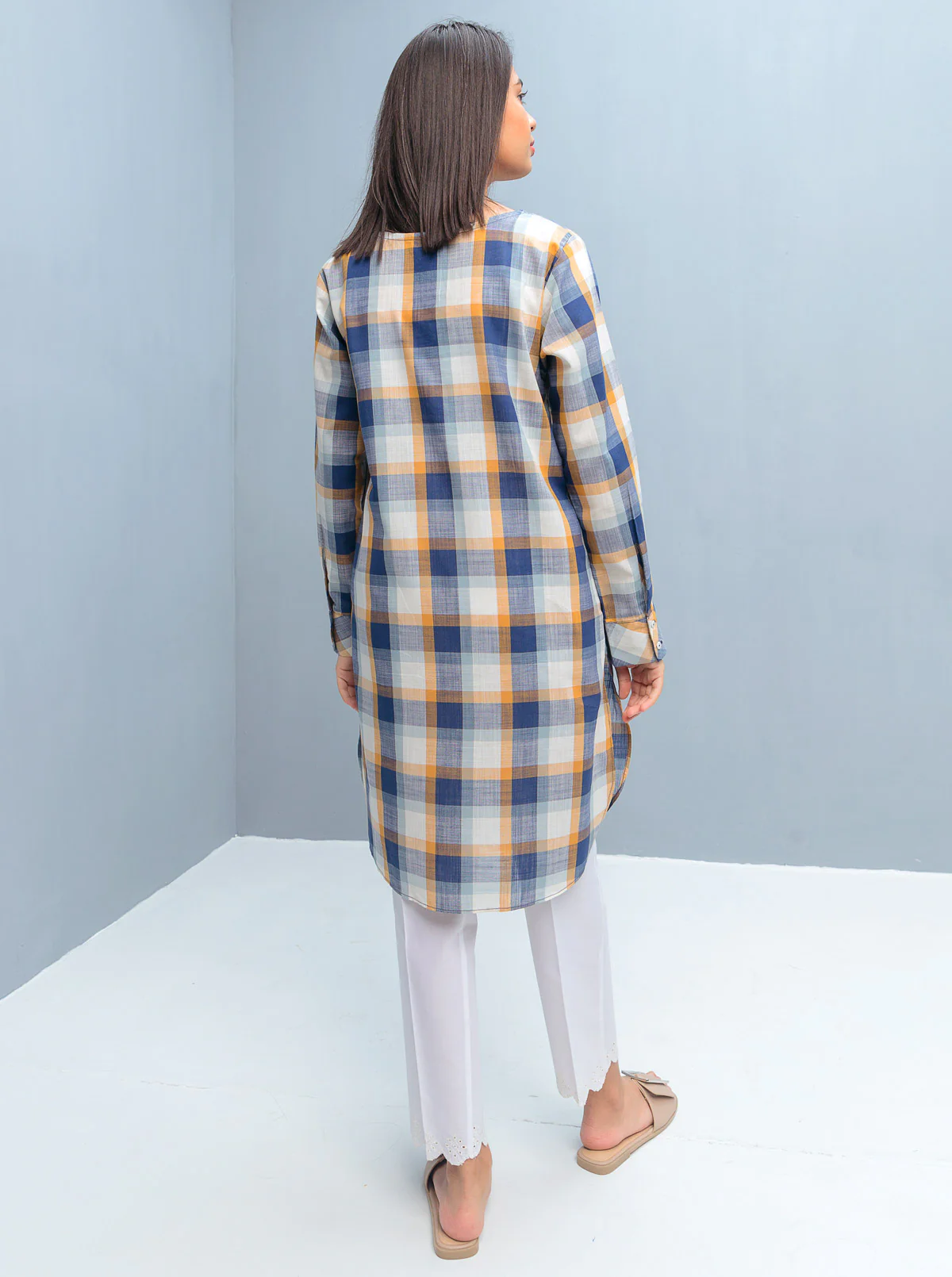 BASIC YARN DYED COTTON SHIRT (PRET) - Image 2