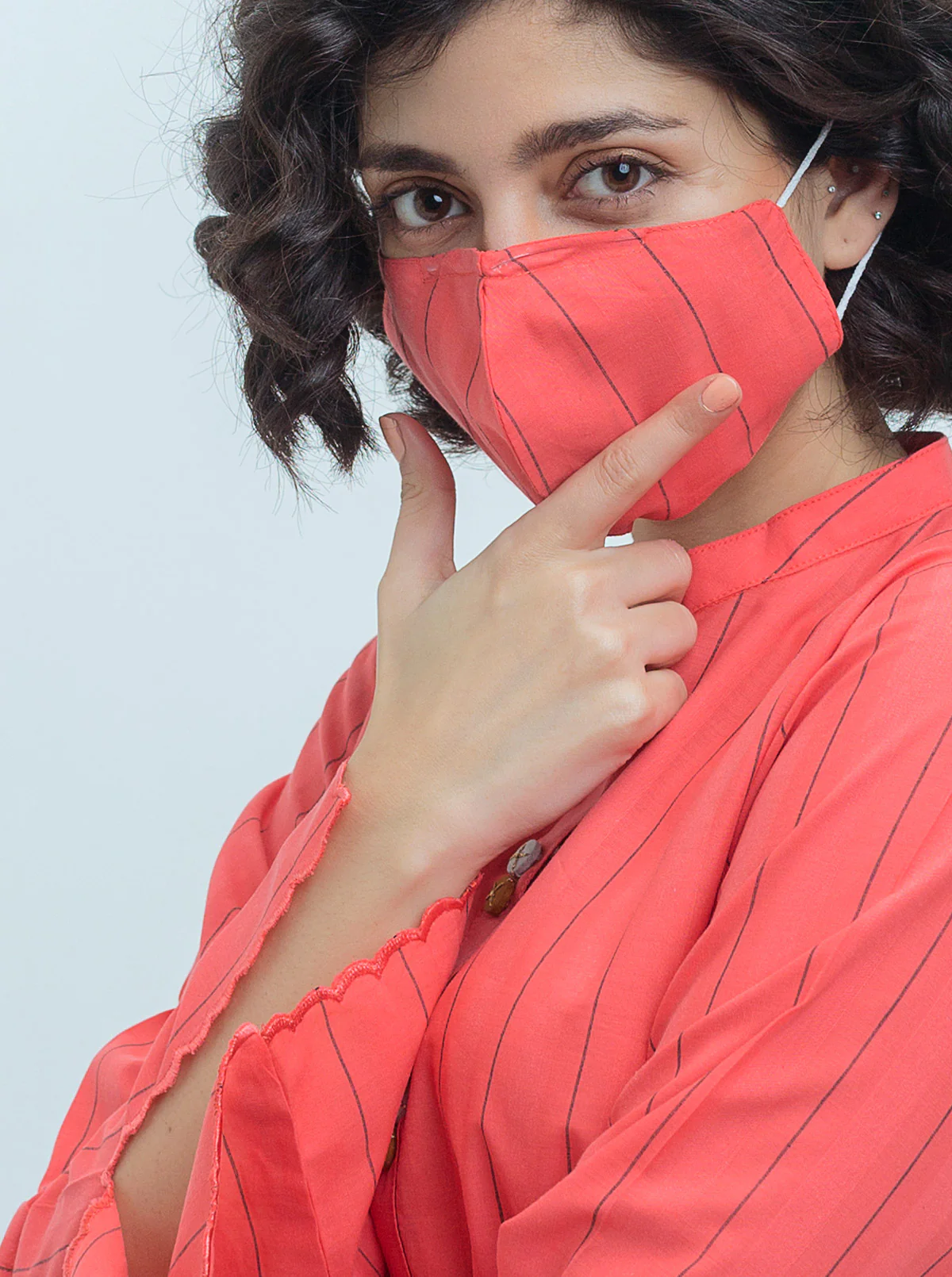 PRINTED YARN DYED COTTON SHIRT (PRET) - Image 4