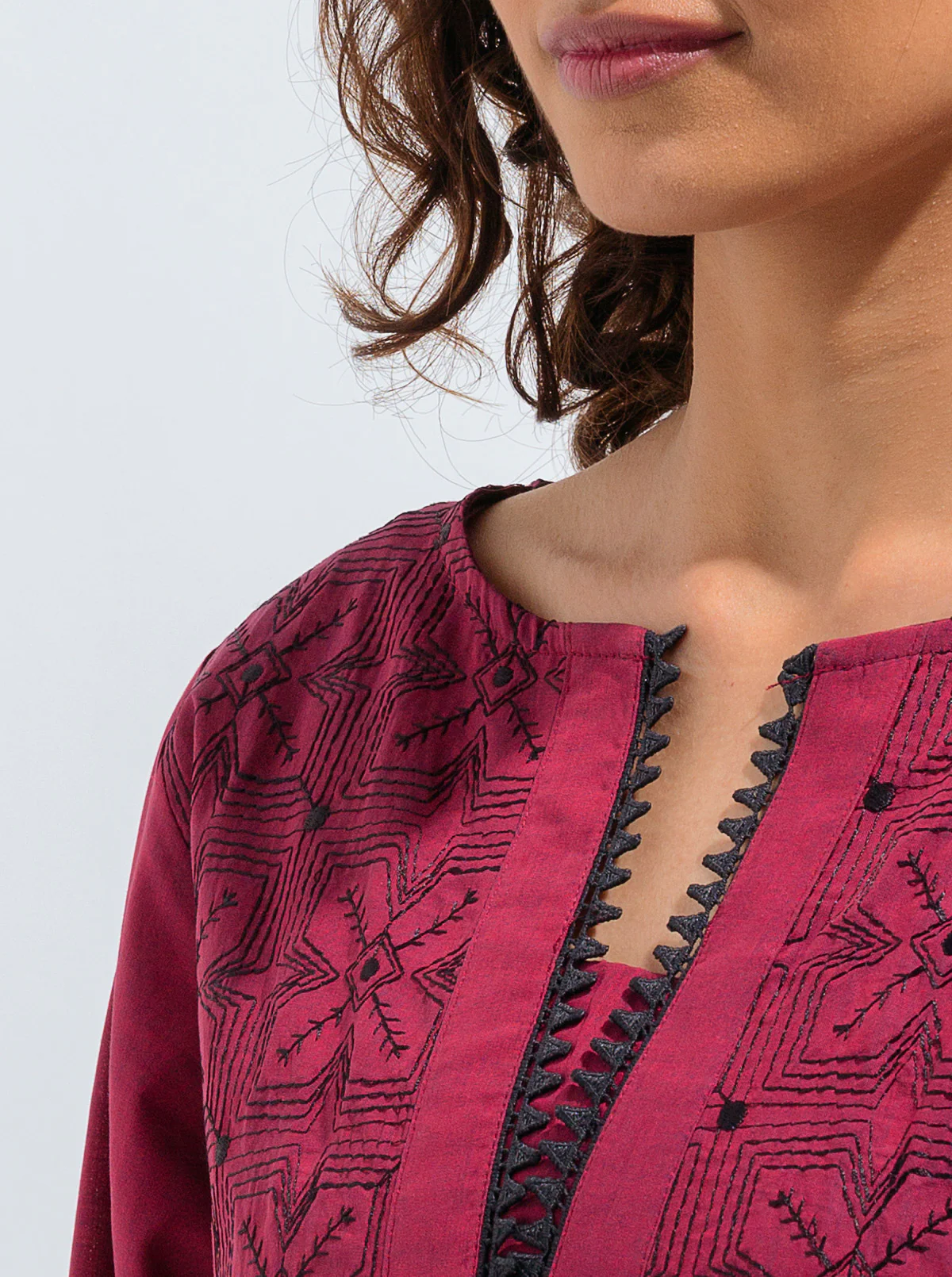 EMBROIDERED SHIRT - Image 3