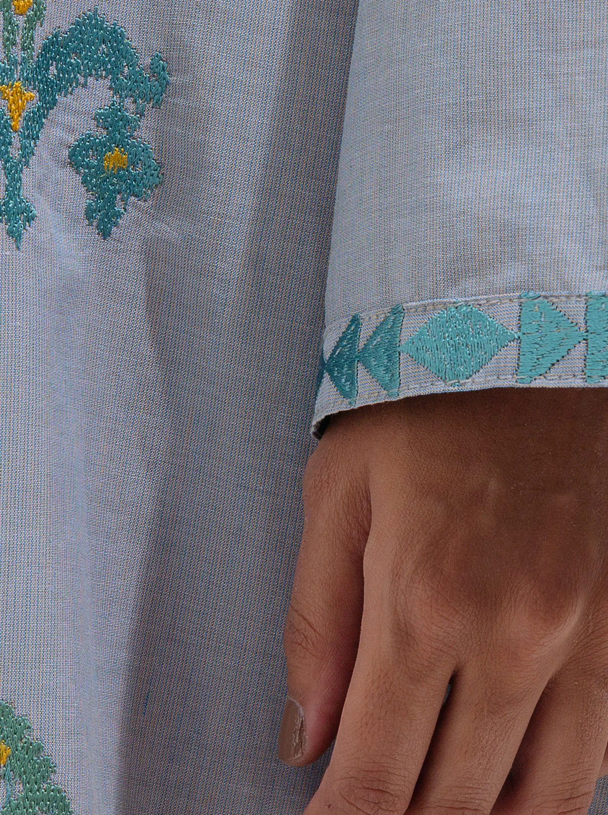 EMBROIDERED SHIRT - Image 3
