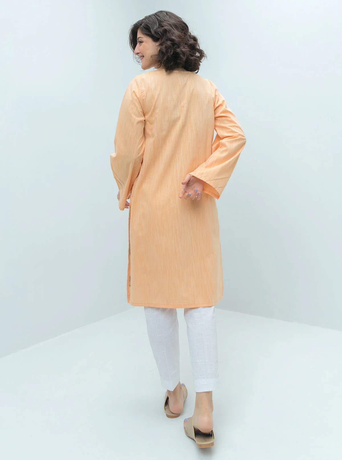 EMBROIDERED YARN DYED COTTON SHIRT (PRET) - Image 4