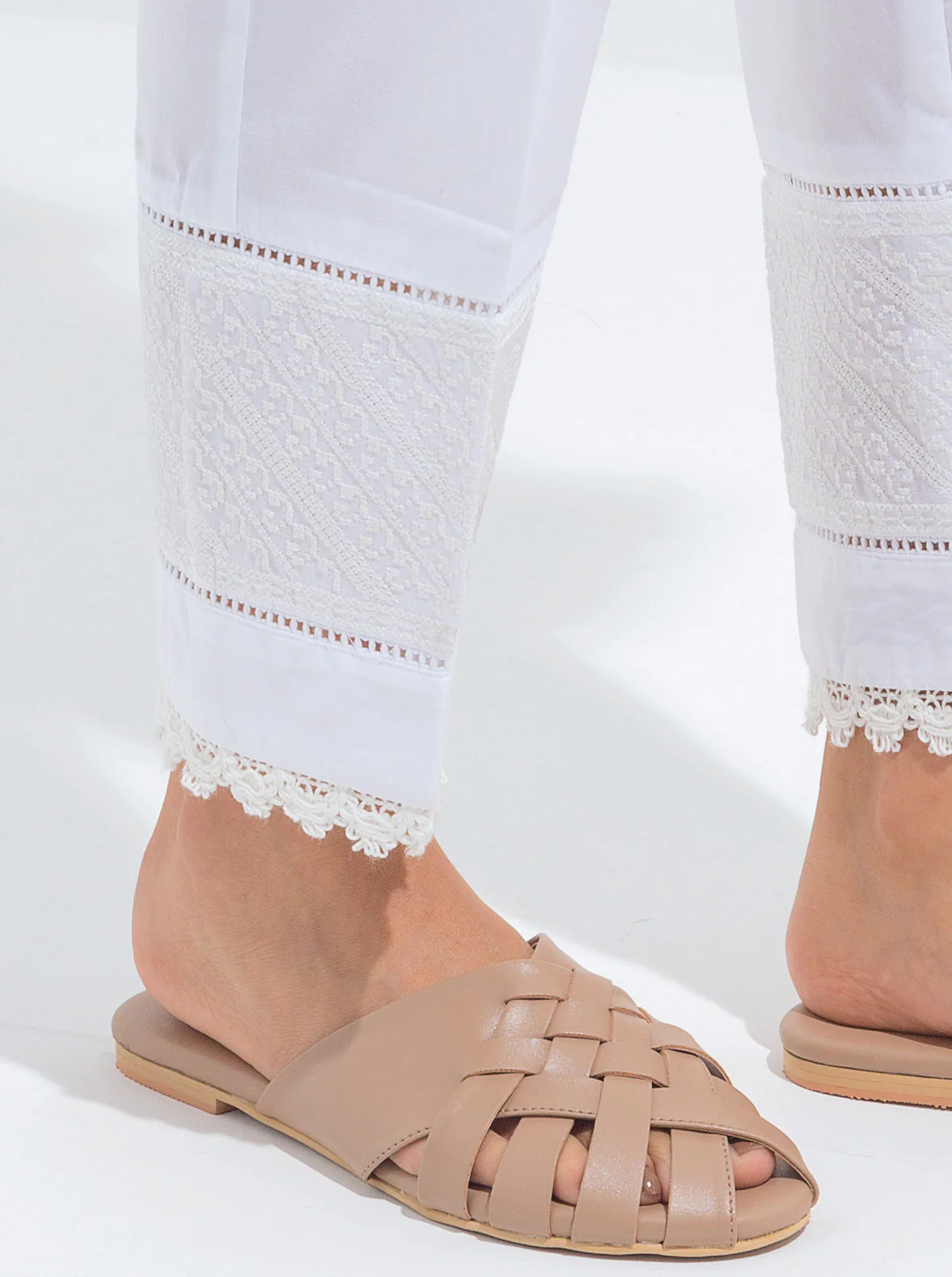 BASIC STRAIGHT PANTS - Image 2