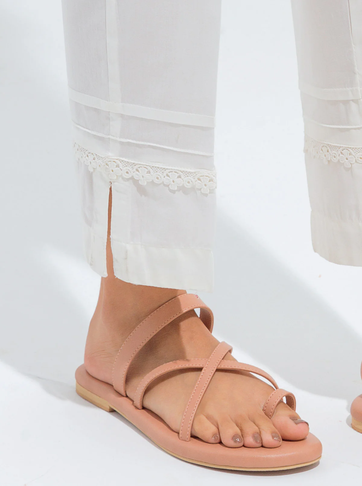 BASIC STRAIGHT PANTS - Image 2