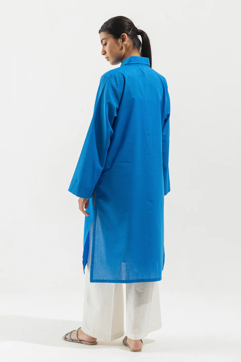 BASIC TEXTURED SHIRT (PRET) - Image 3