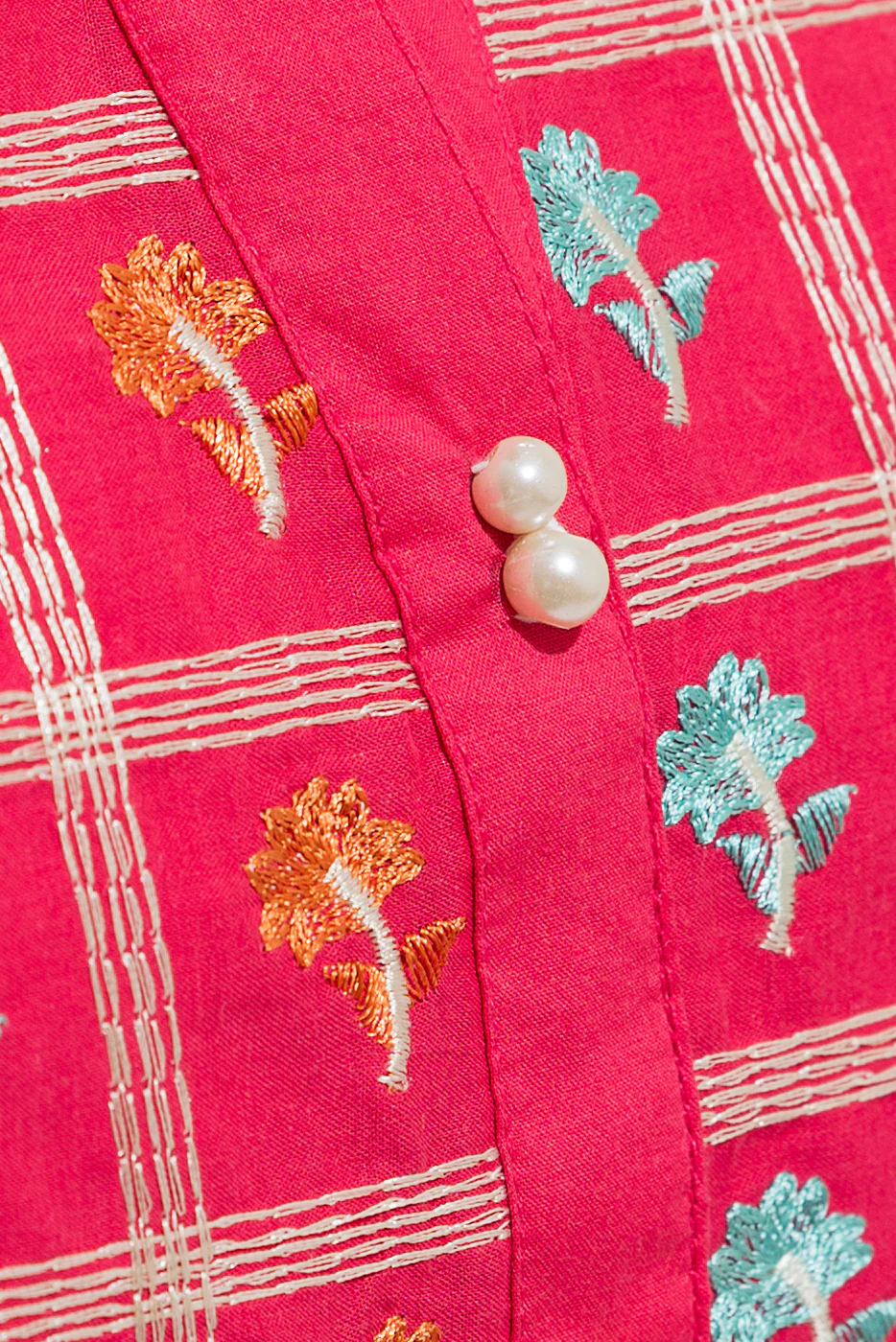 EMBROIDERED LAWN SHIRT (PRET) - Image 3