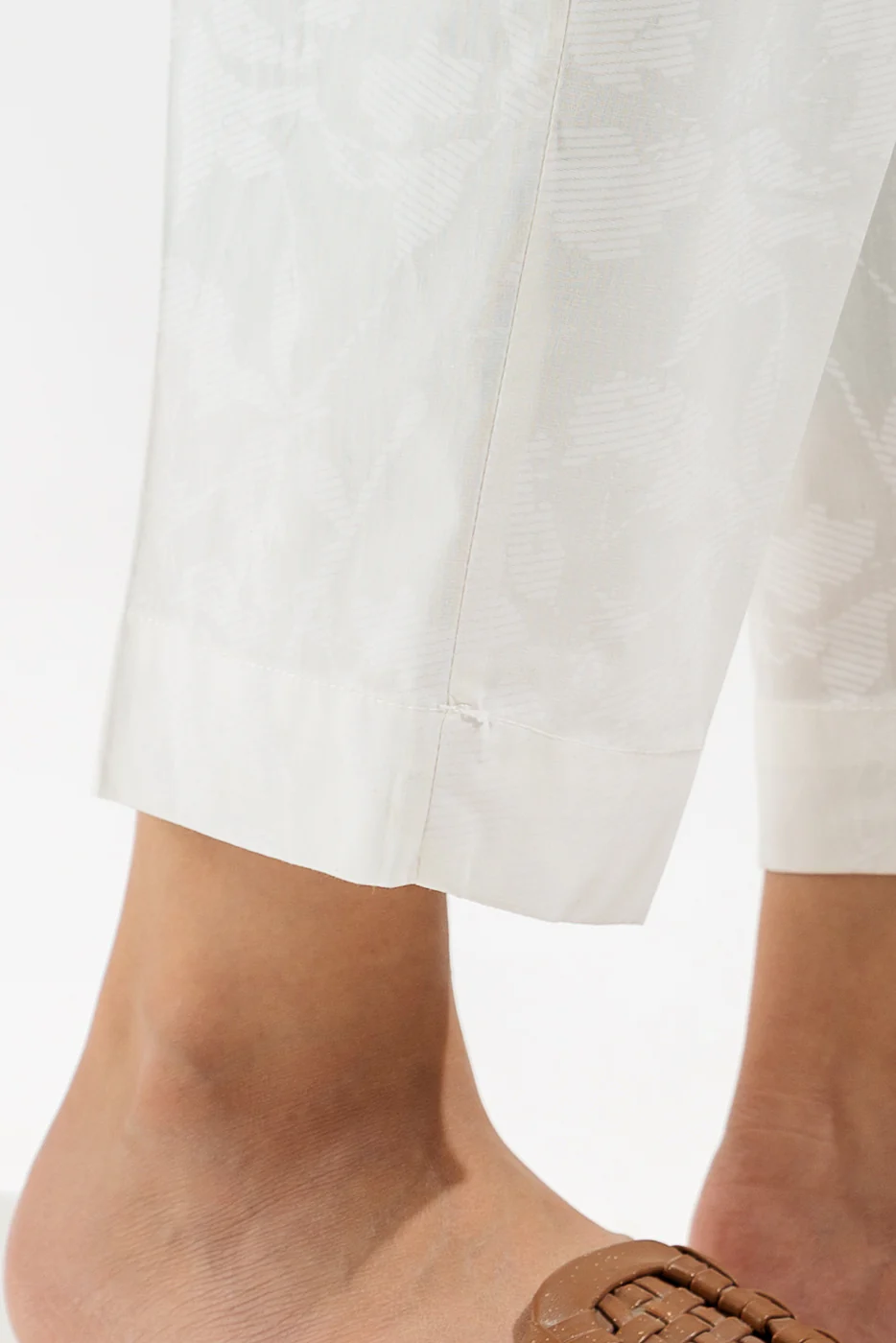 BASIC STRAIGHT PANTS - Image 2