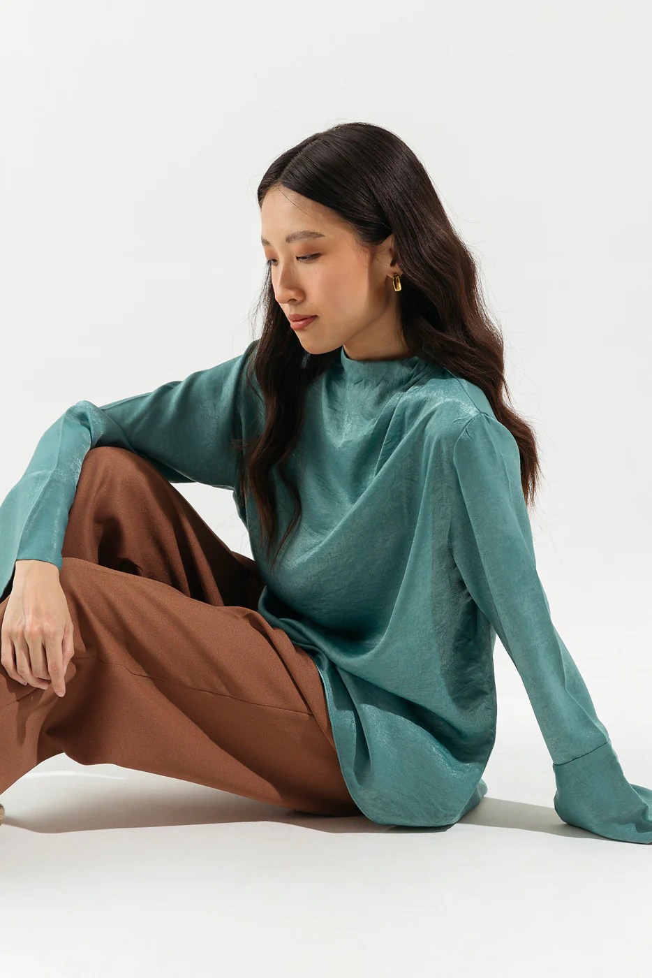 SEA GREEN MOCK NECK TOP - Image 3