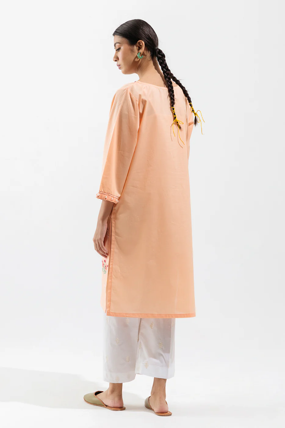 EMBROIDERED LAWN SHIRT (PRET) - Image 3