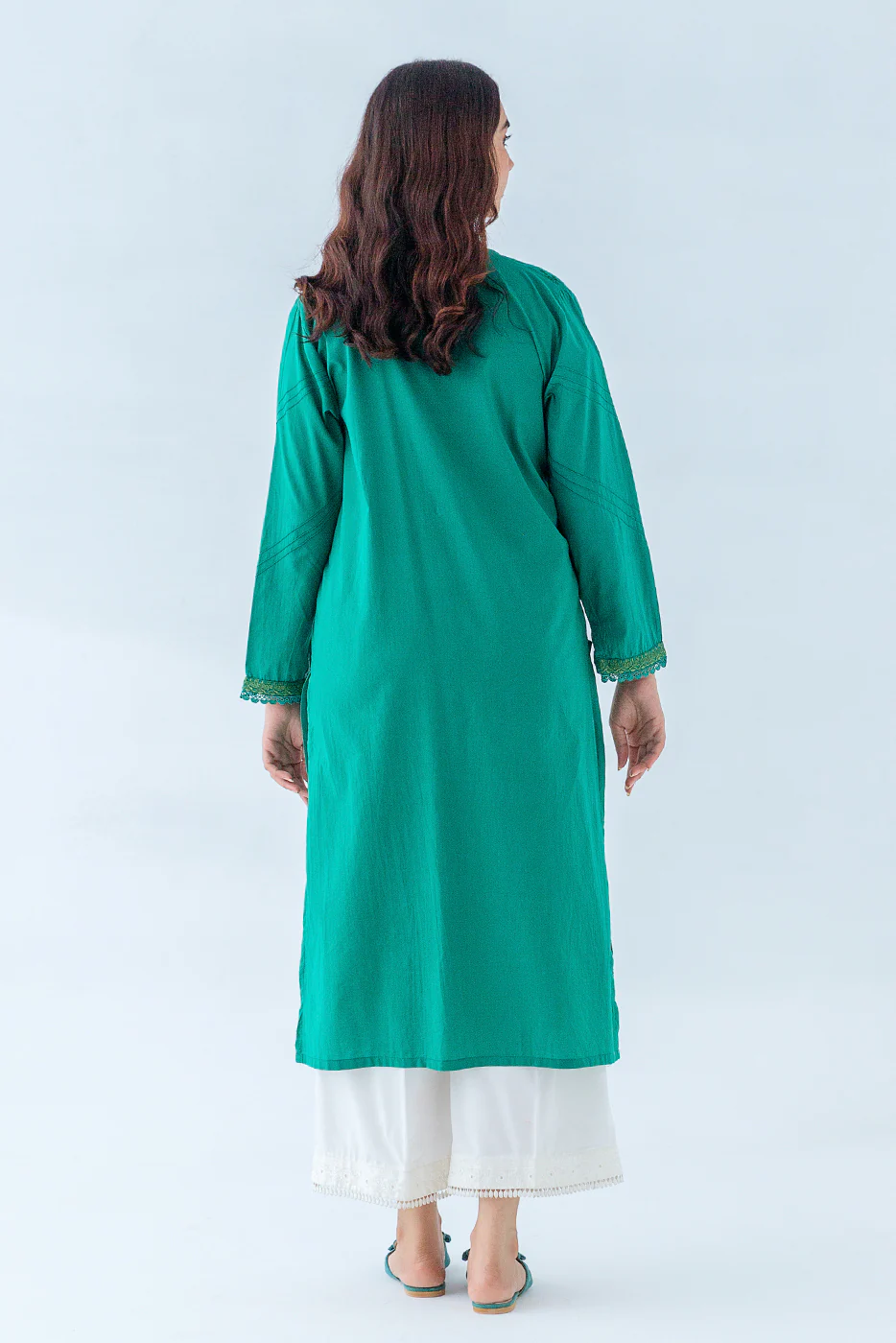 EMBROIDERED LAWN SHIRT (PRET) - Image 3