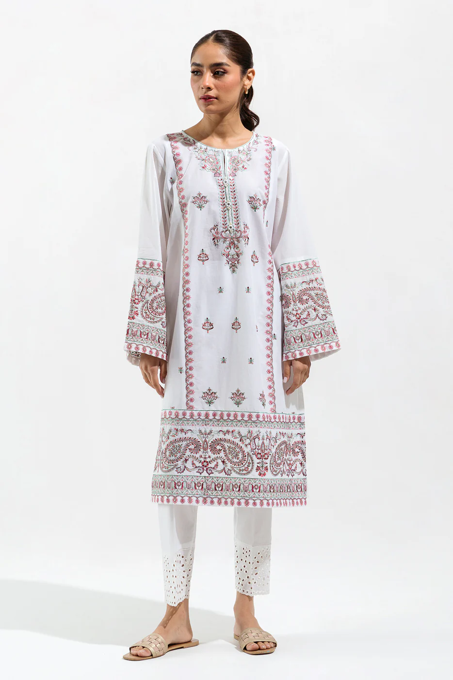 EMBROIDERED LAWN SHIRT (PRET) - Image 3