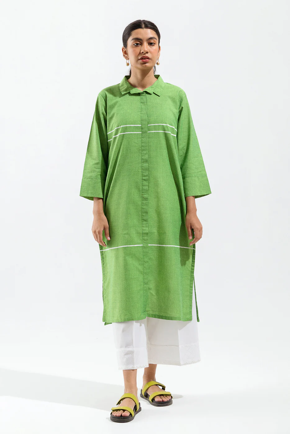 EMBROIDERED CHAMBRAY SHIRT (PRET) - Image 3