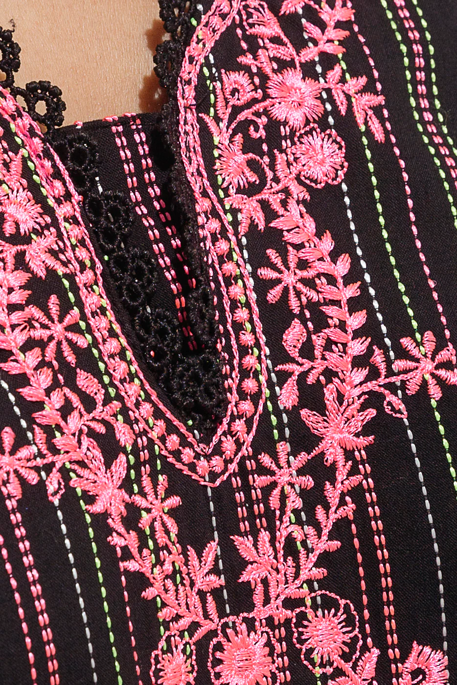 EMBROIDERED YARN DYED SHIRT(PRET) - Image 3