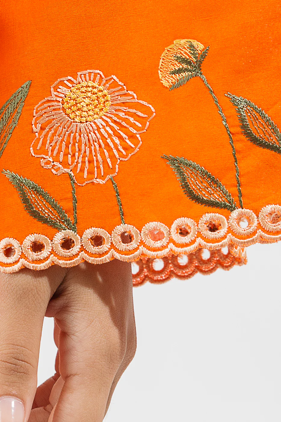 2 PIECE EMBROIDERED LAWN SUIT (PRET) - Image 6