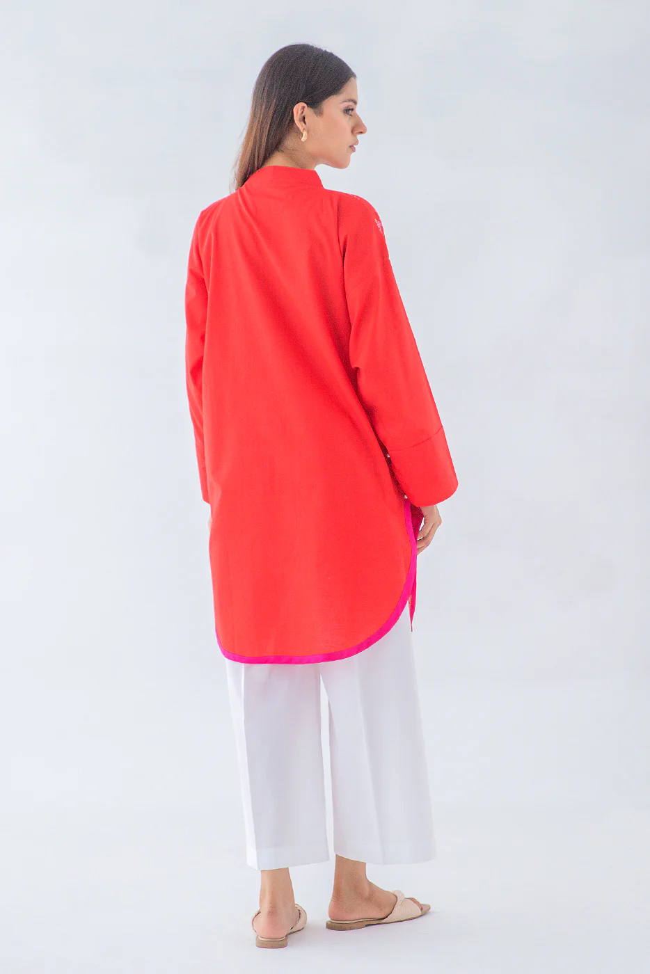 EMBROIDERED LAWN SHIRT (PRET) - Image 4
