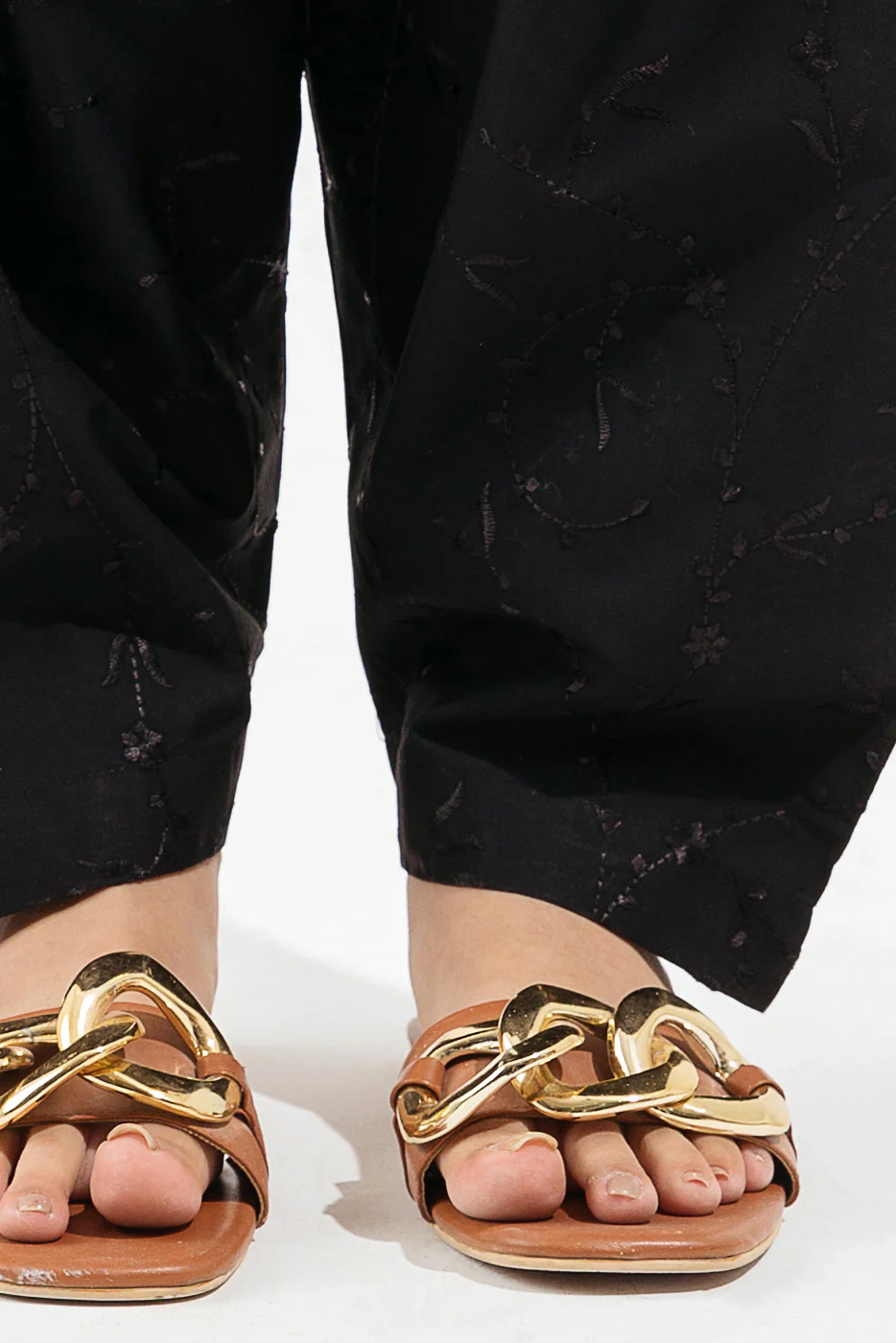 EMBROIDERED SHALWAR - Image 2