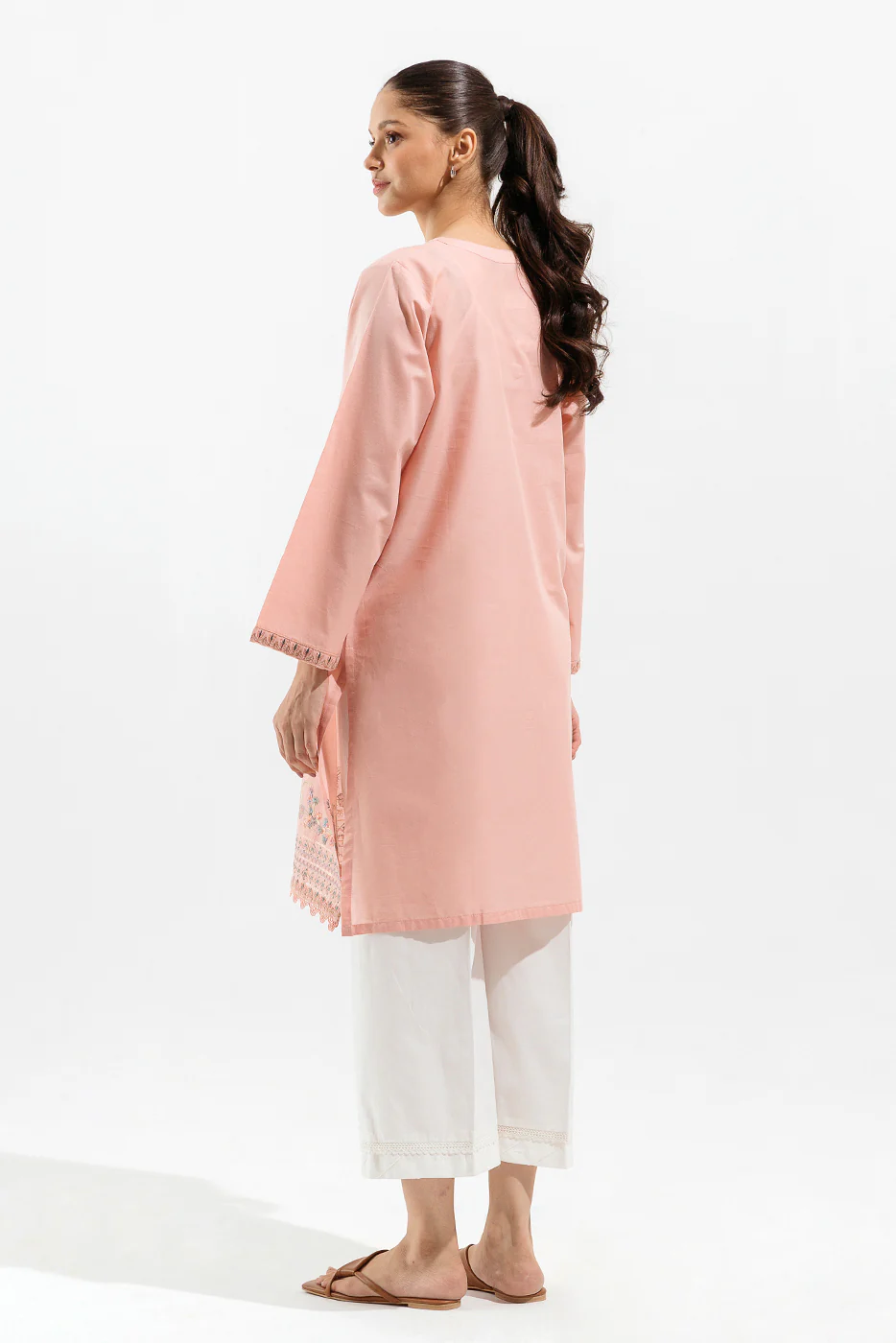 EMBROIDERED LAWN SHIRT (PRET) - Image 3