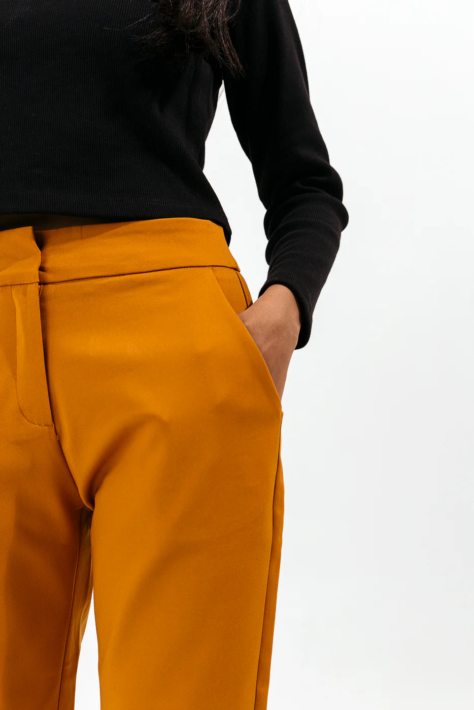 OCHRE CROPPED PANTS - Image 3