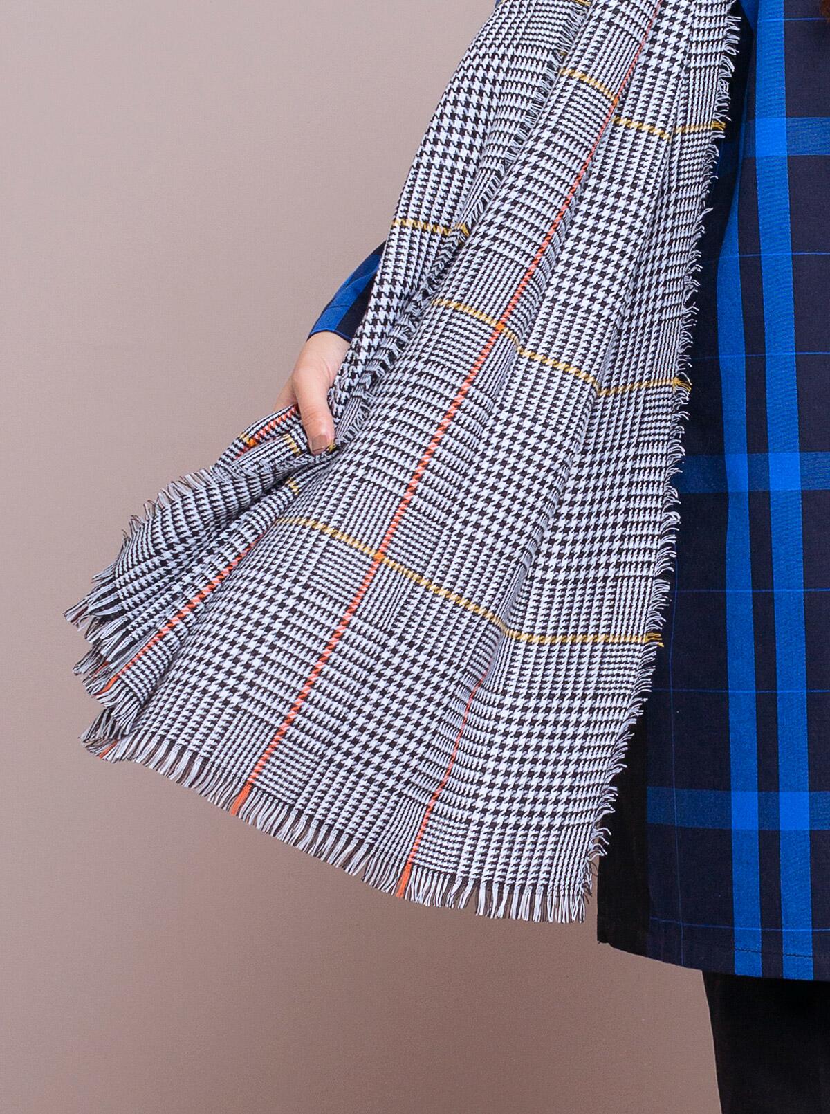 Printed Shirt With Shawl - Image 3