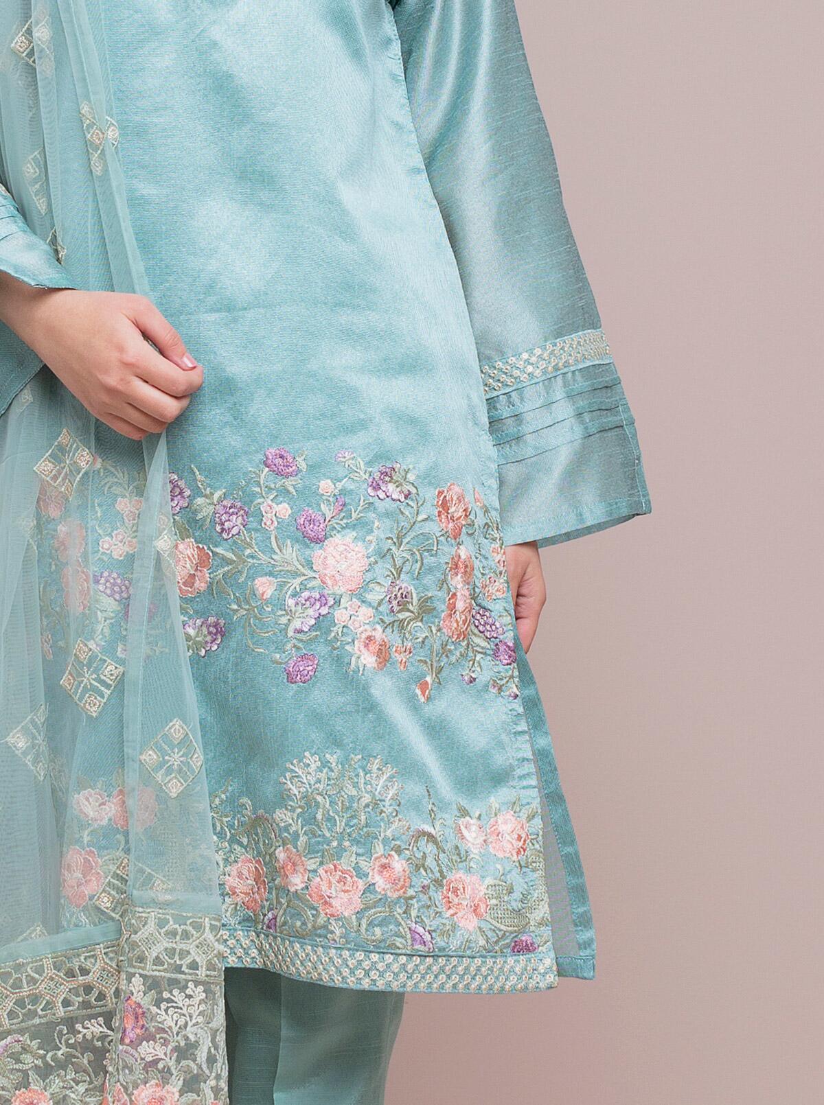 Embroidered Shirt With Dupatta - Image 4