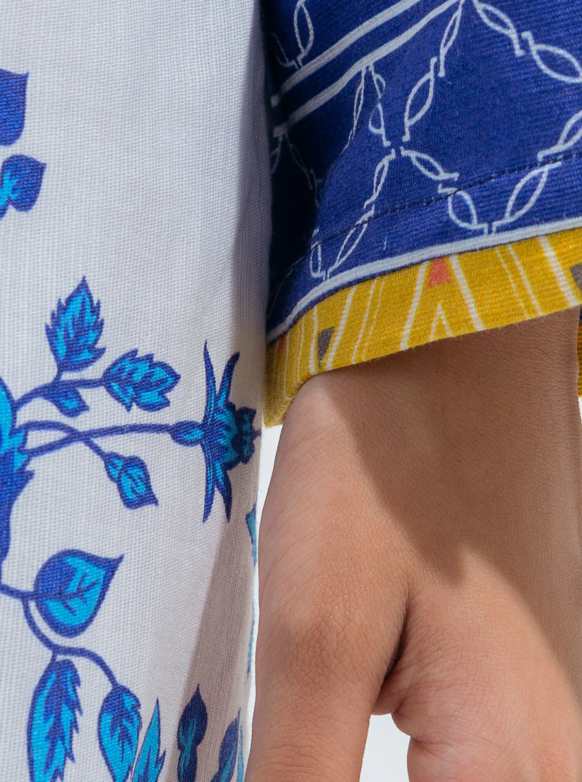 PRINTED SHIRT - Image 3