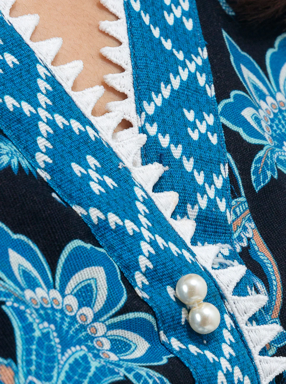PRINTED KHADDAR SHIRT (PRET) - Image 3