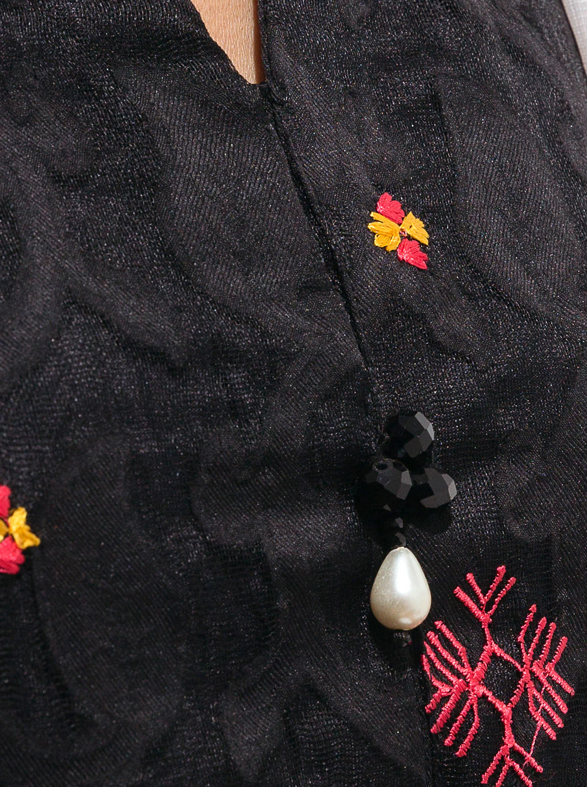 2 PIECE EMBROIDERED JACQUARD SUIT (LUXURY PRET) - Image 4