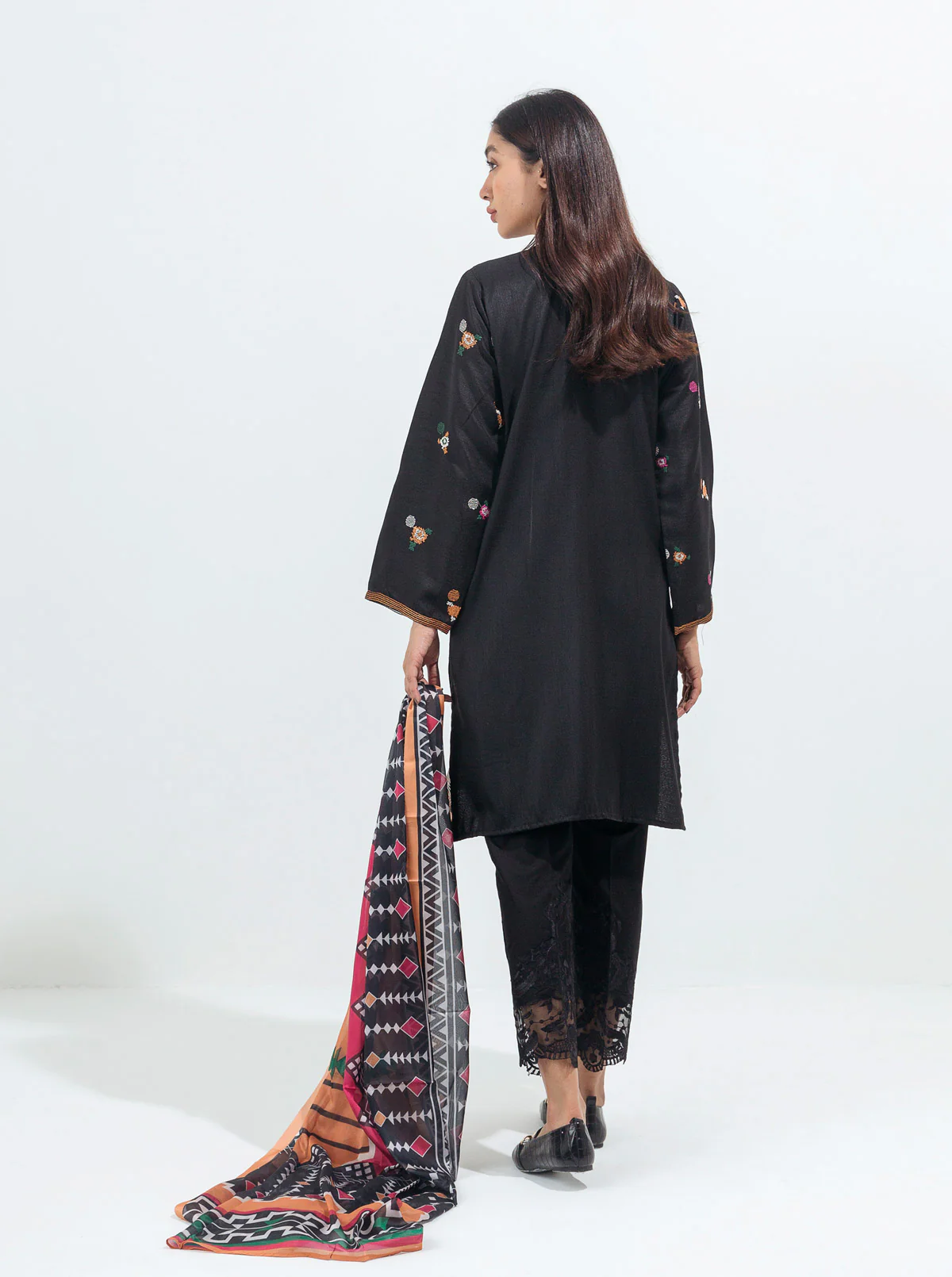 2 PIECE EMBROIDERED RAW SILK SUIT (LUXURY PRET) - Image 4