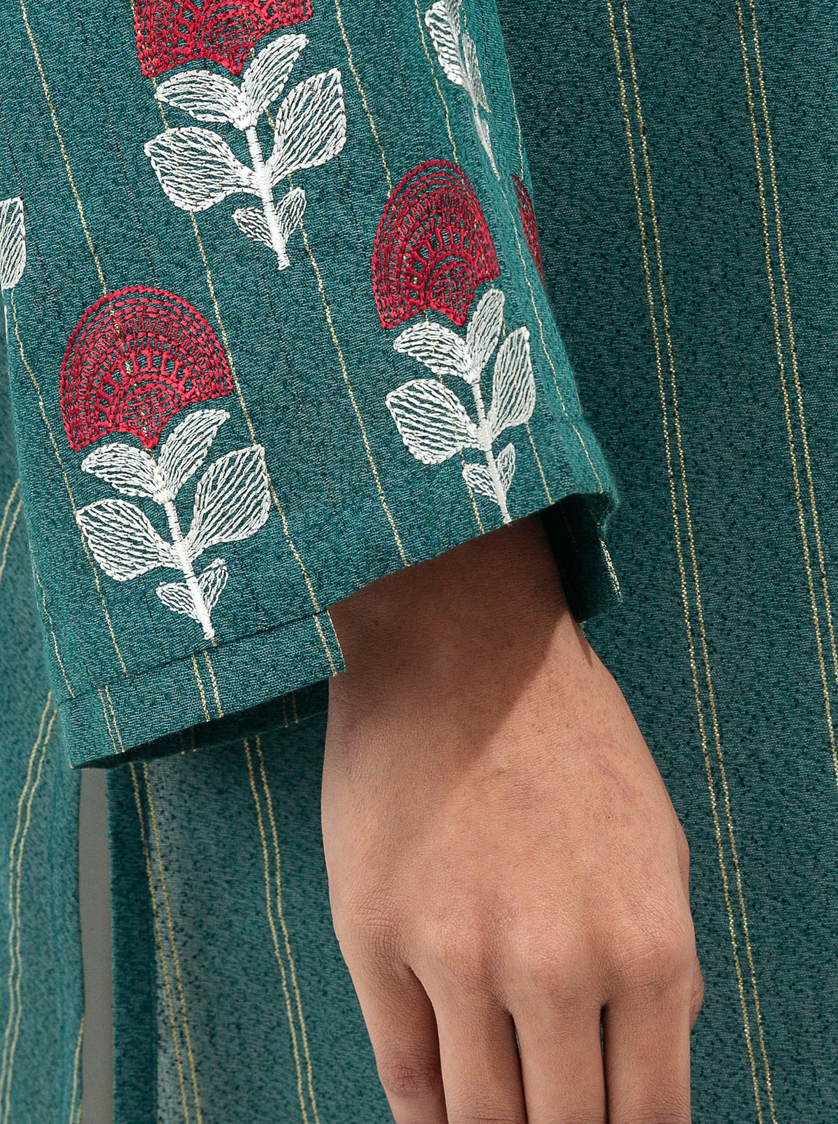 EMBROIDERED SHIRT - Image 4