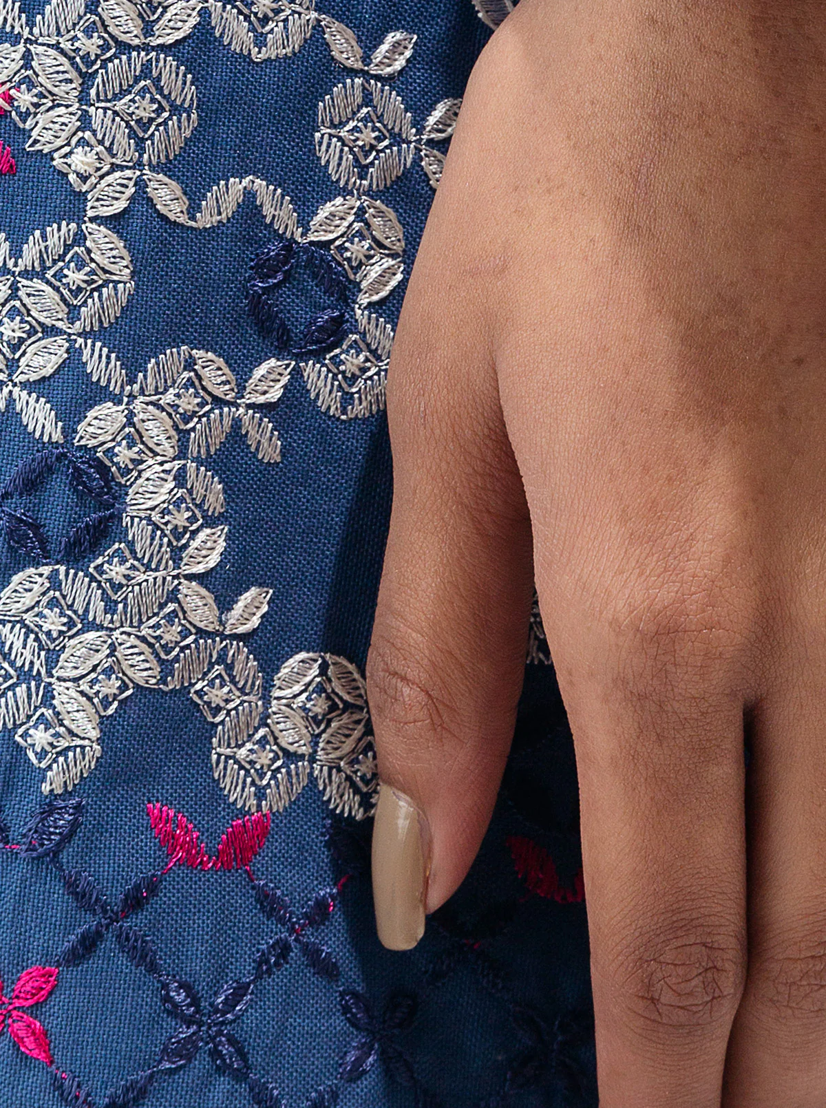 EMBROIDERED SHIRT - Image 3