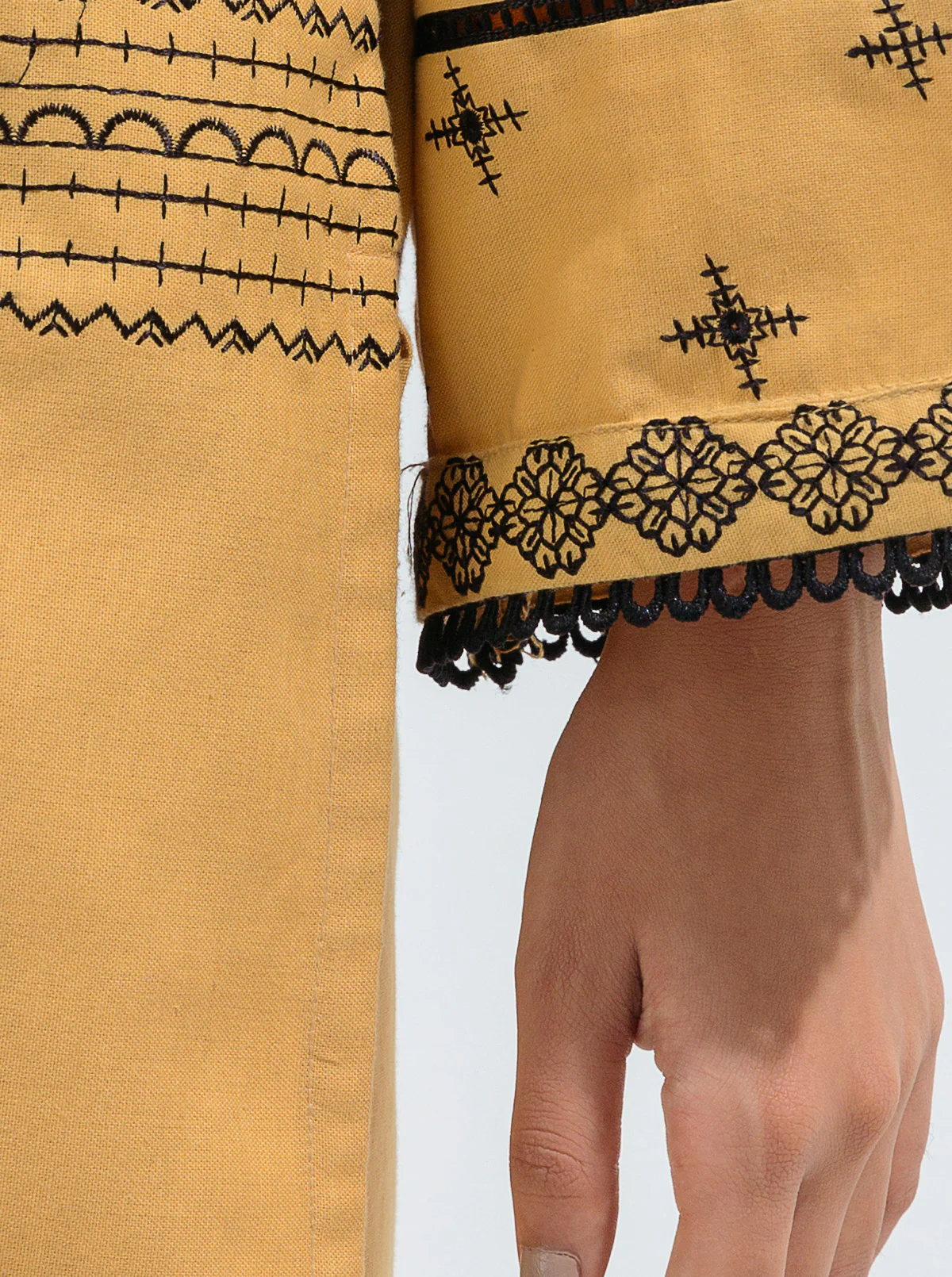 EMBROIDERED SHIRT WITH PANT - Image 3