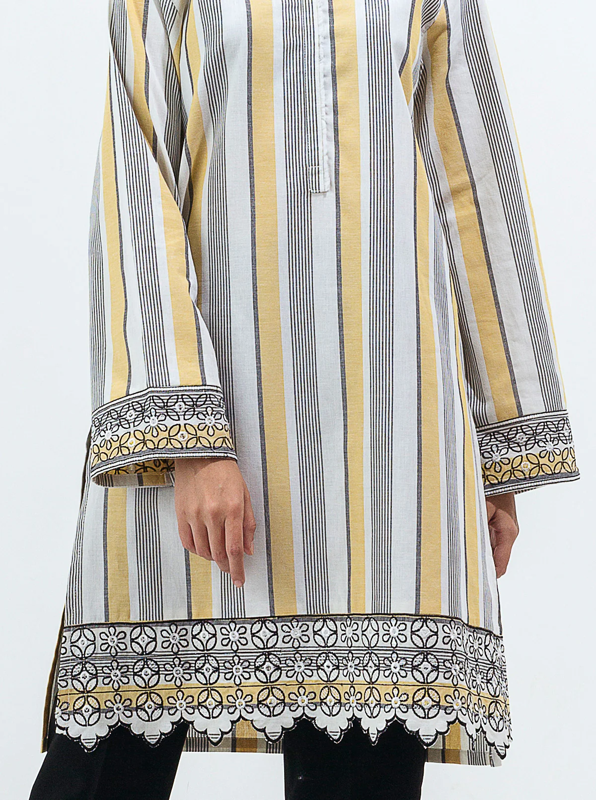 EMBROIDERED SHIRT - Image 2