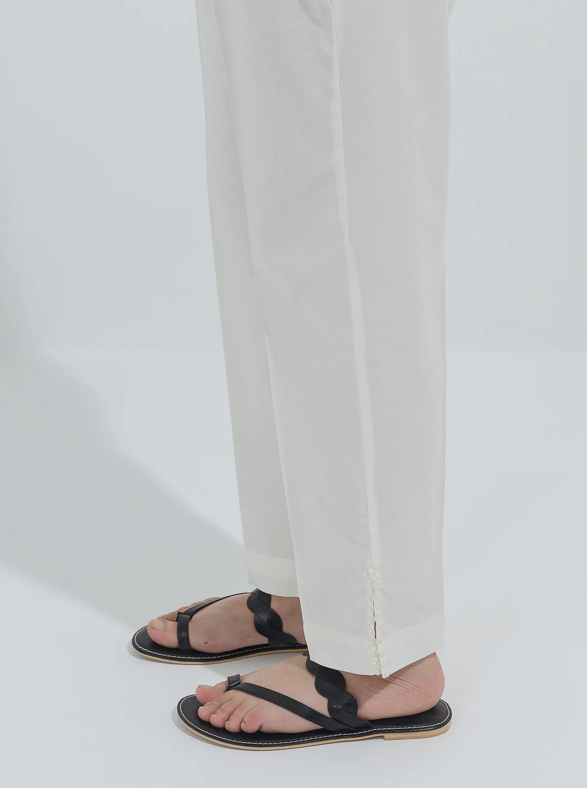 BASIC STRAIGHT PANTS - Image 2