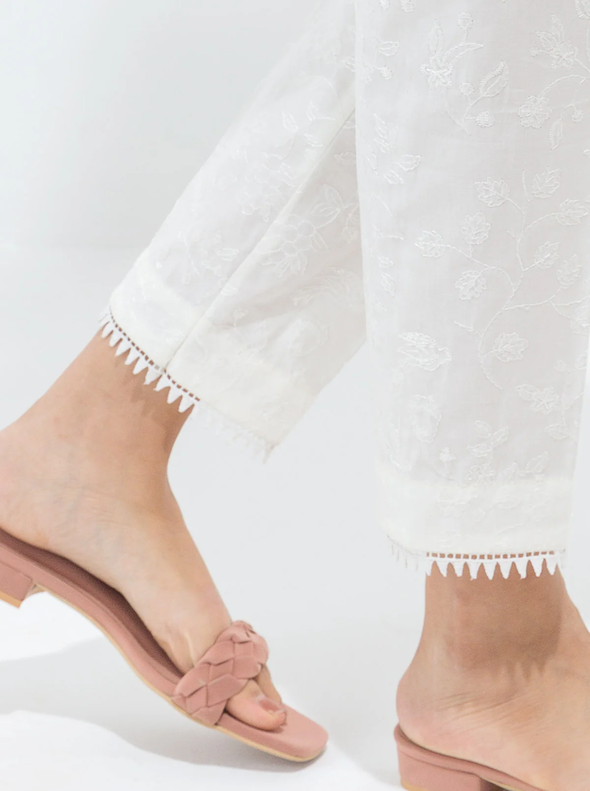 BASIC STRAIGHT PANTS - Image 2