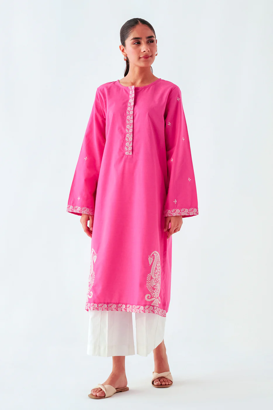 EMBROIDERED CHAMBRAY SHIRT (PRET) - Image 2