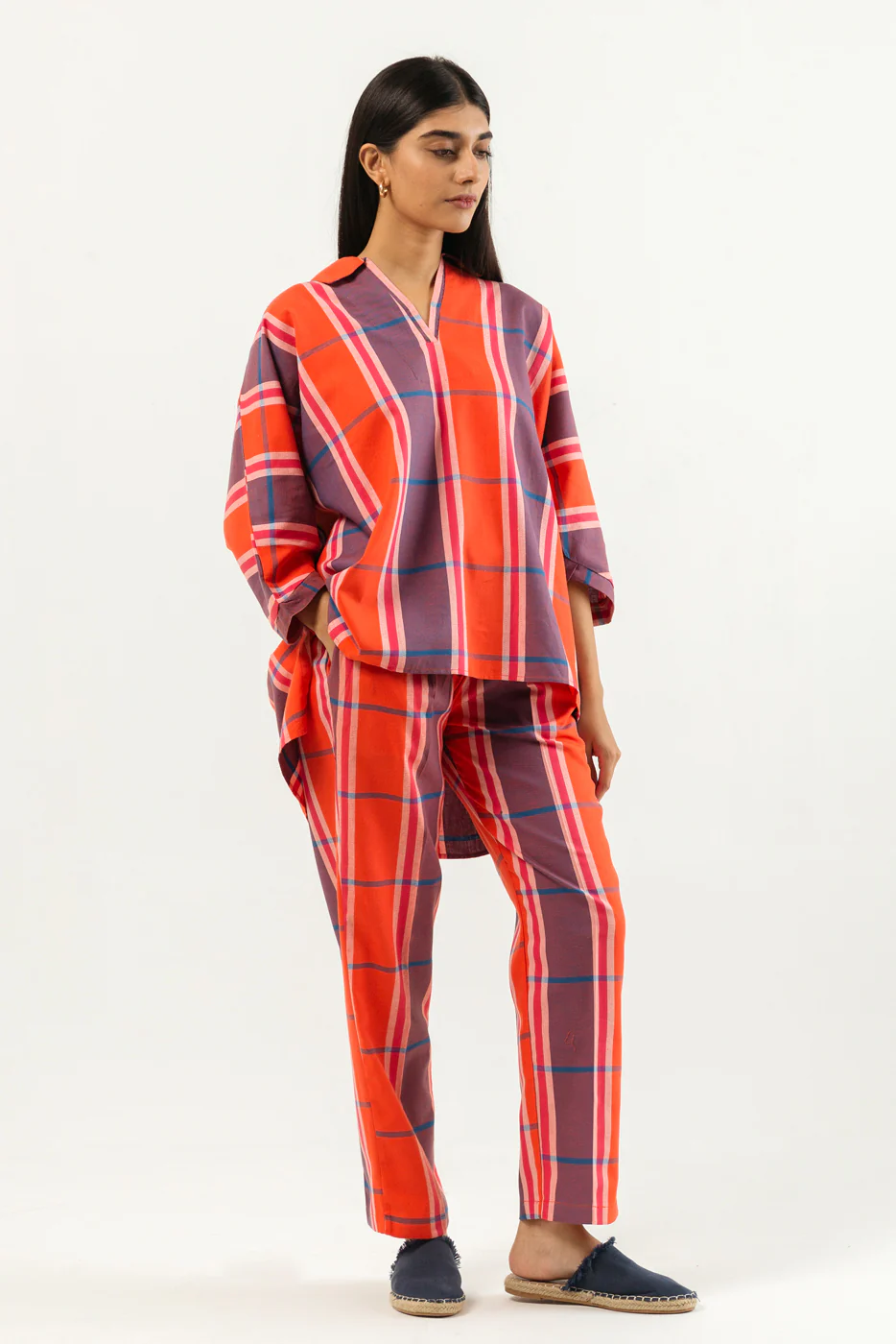 2 PIECE YARN DYED SUIT (PRET) - Image 2