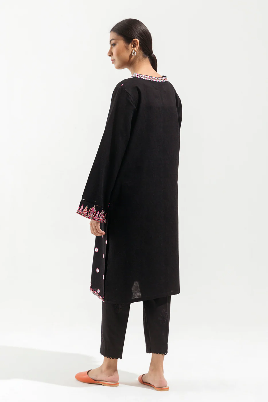 EMBROIDERED KHADDAR JACQUARD SHIRT (PRET) - Image 3