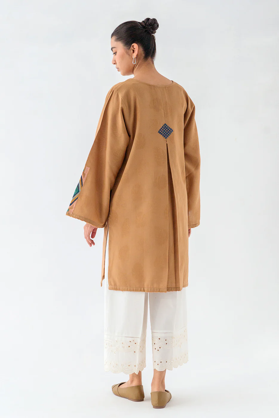 EMBROIDERED KHADDAR JACQUARD SHIRT (PRET) - Image 3