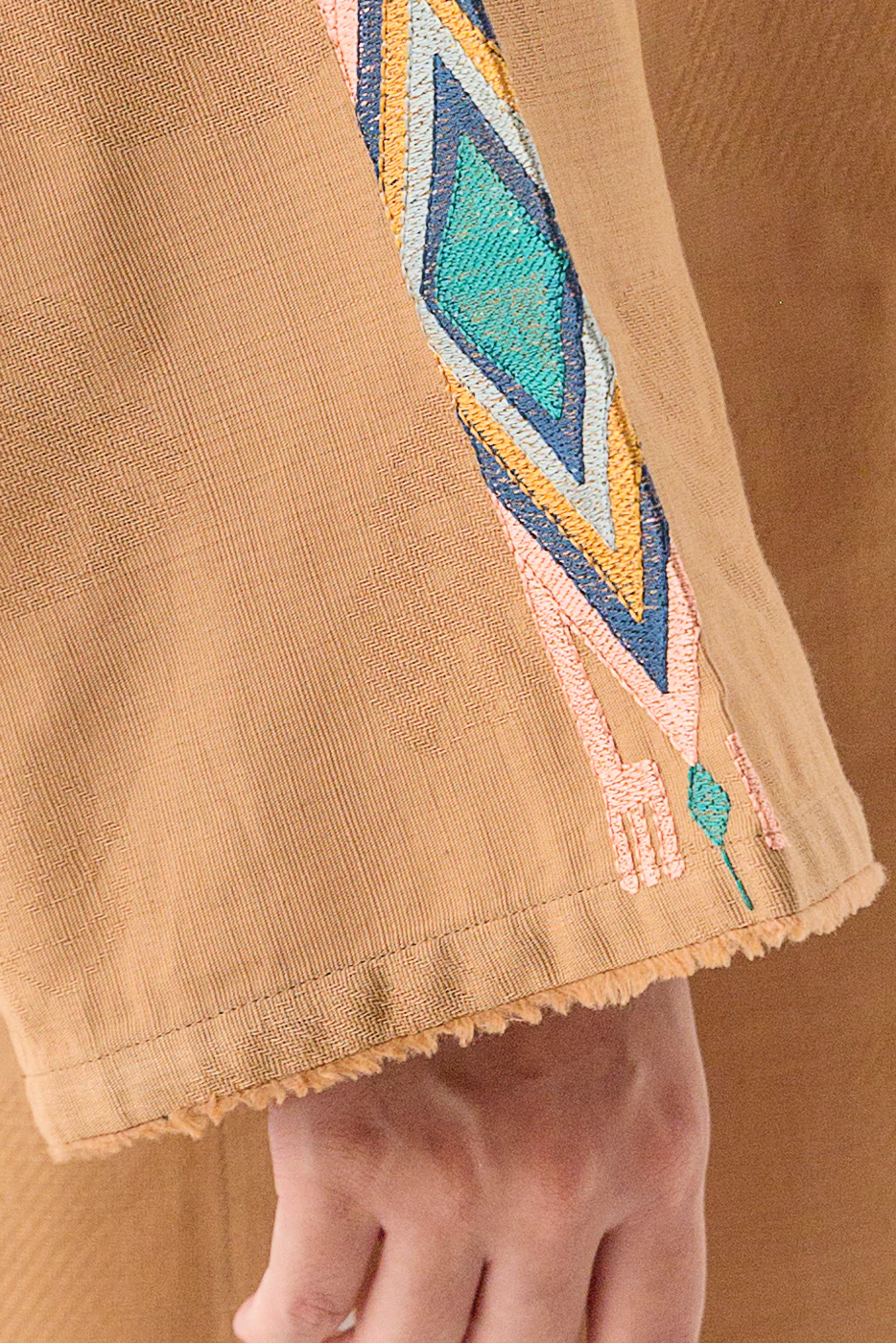 EMBROIDERED KHADDAR JACQUARD SHIRT (PRET) - Image 5