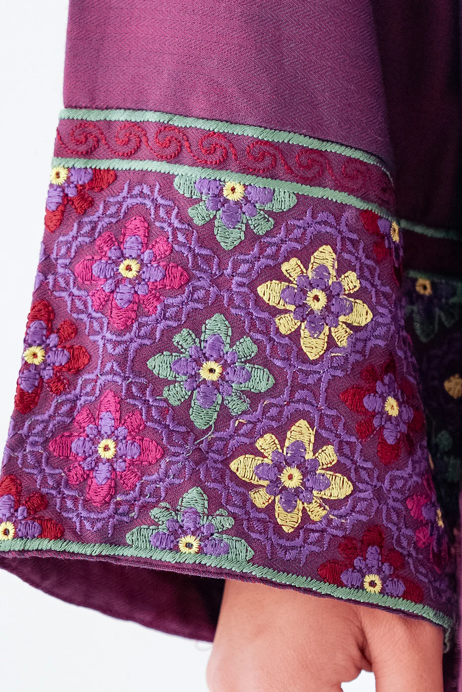 EMBROIDERED  SHIRT (PRET) - Image 4